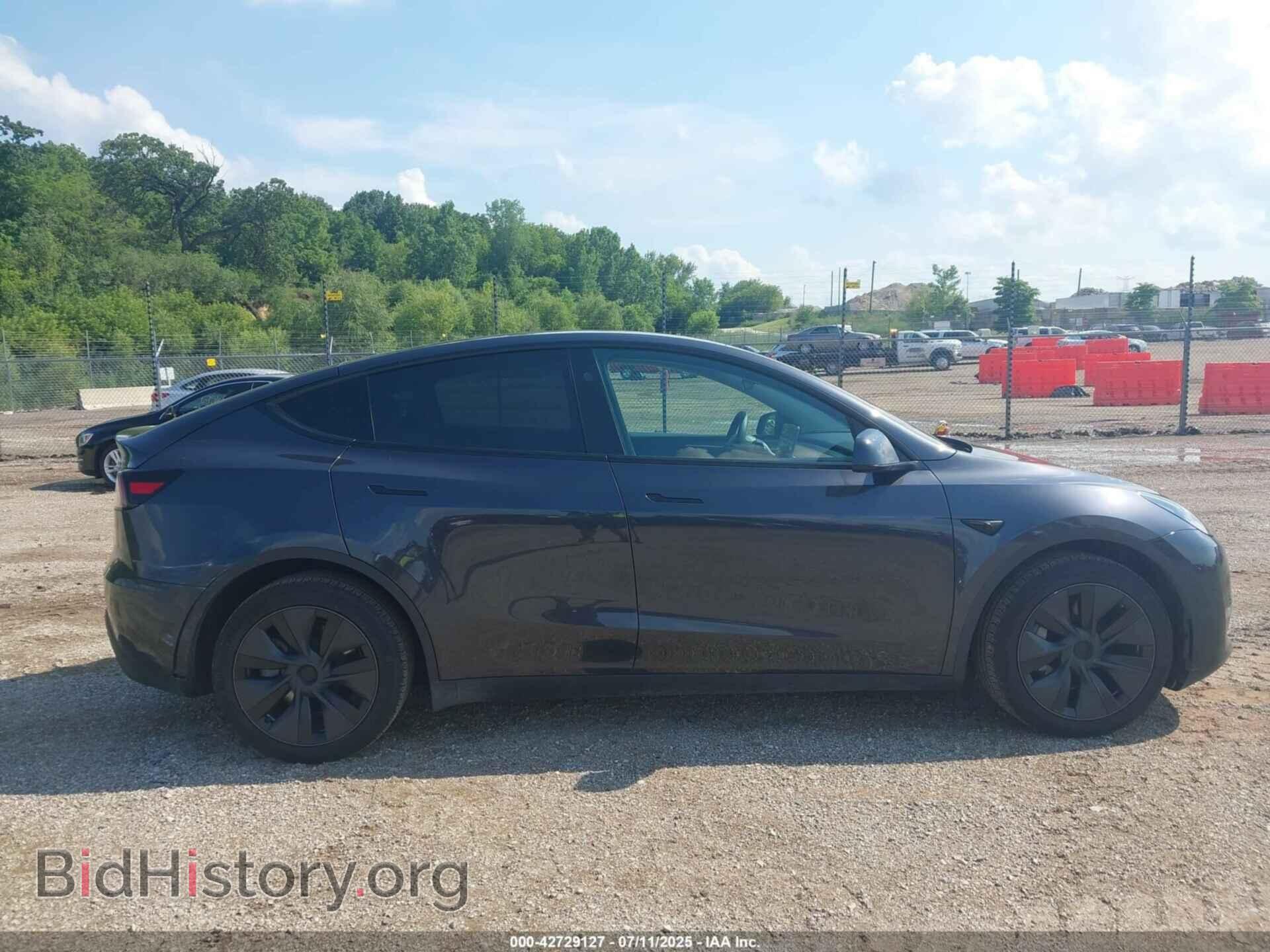 2024 TESLA MODEL Y - VIN: 7SAYGDEE5RF128309 - Фото 13