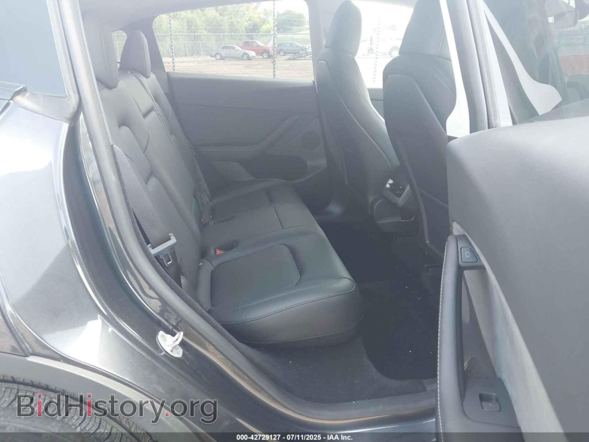 2024 TESLA MODEL Y - VIN: 7SAYGDEE5RF128309 - Фото 8