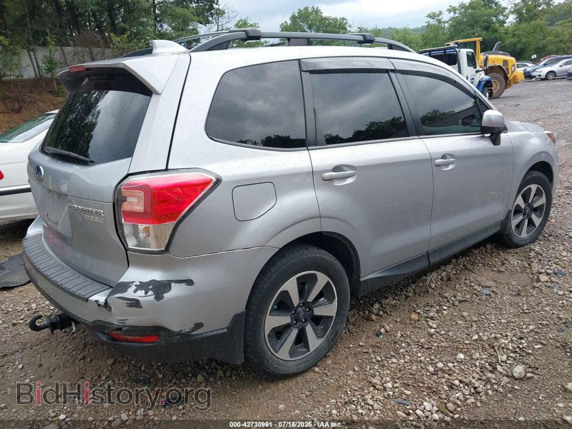 2017 SUBARU FORESTER - VIN: JF2SJADC8HH409667 - Фото 4