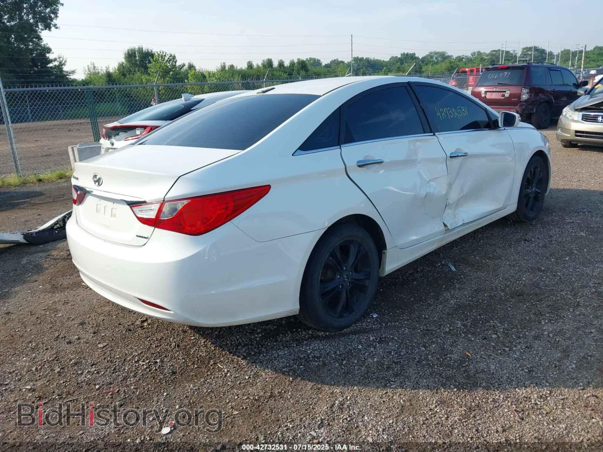 2011 HYUNDAI SONATA - VIN: 5NPEC4AC3BH282055 - Фото 4