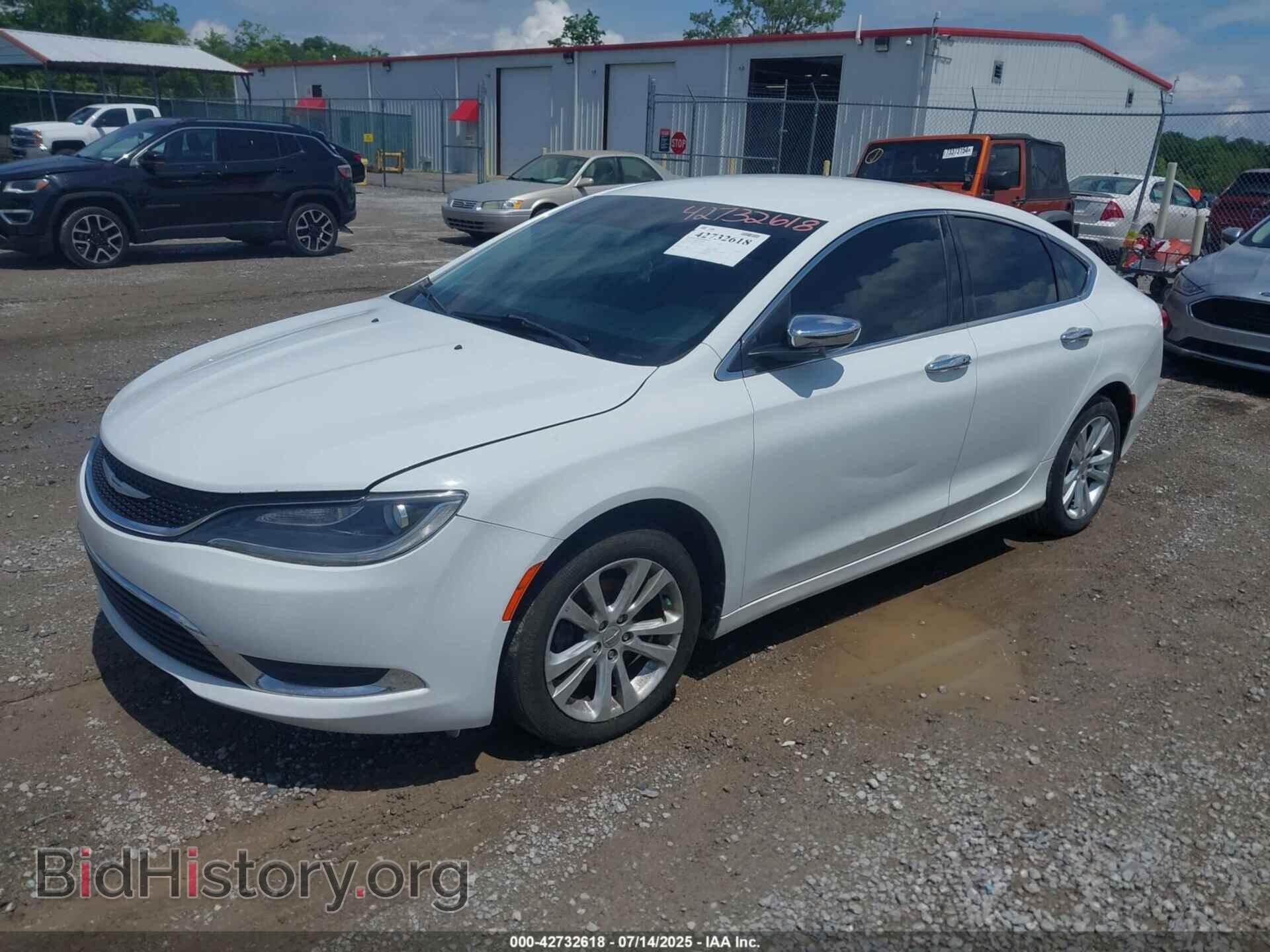 2015 CHRYSLER 200 - VIN: 1C3CCCAB0FN741898 - Фото 2