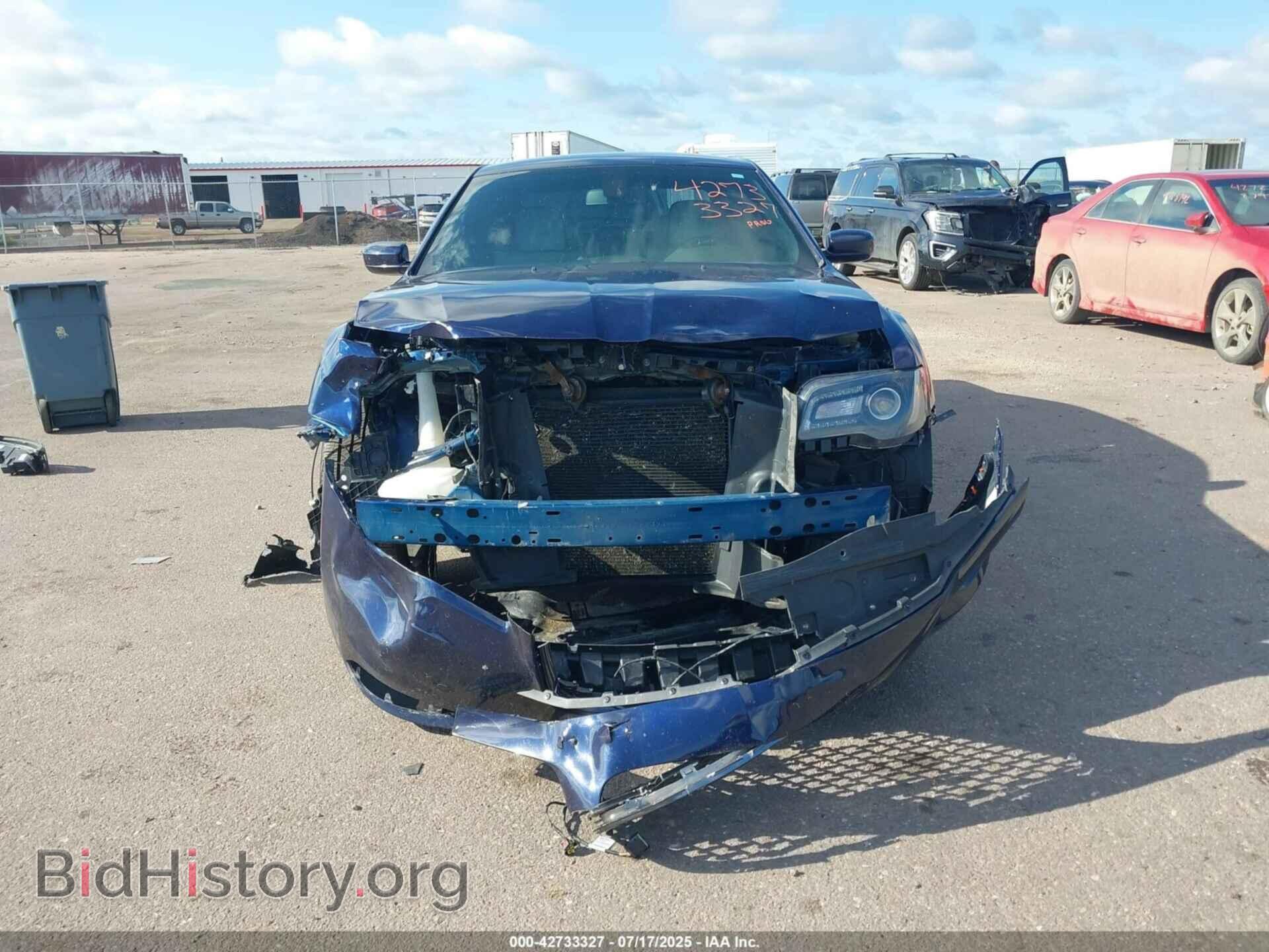 2017 CHRYSLER 300 - VIN: 2C3CCAGG7HH530698 - Фото 13