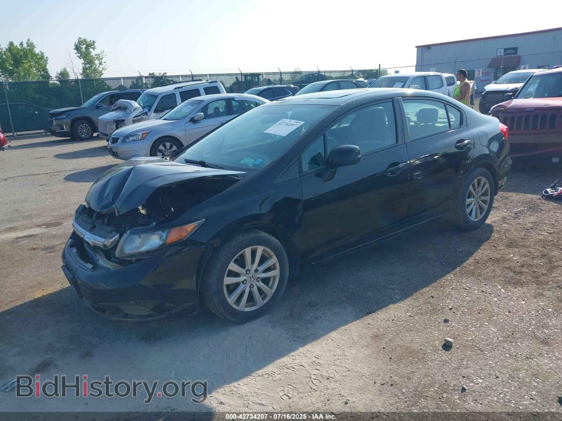 2012 HONDA CIVIC - VIN: 2HGFB2F88CH508103 - Photo 2
