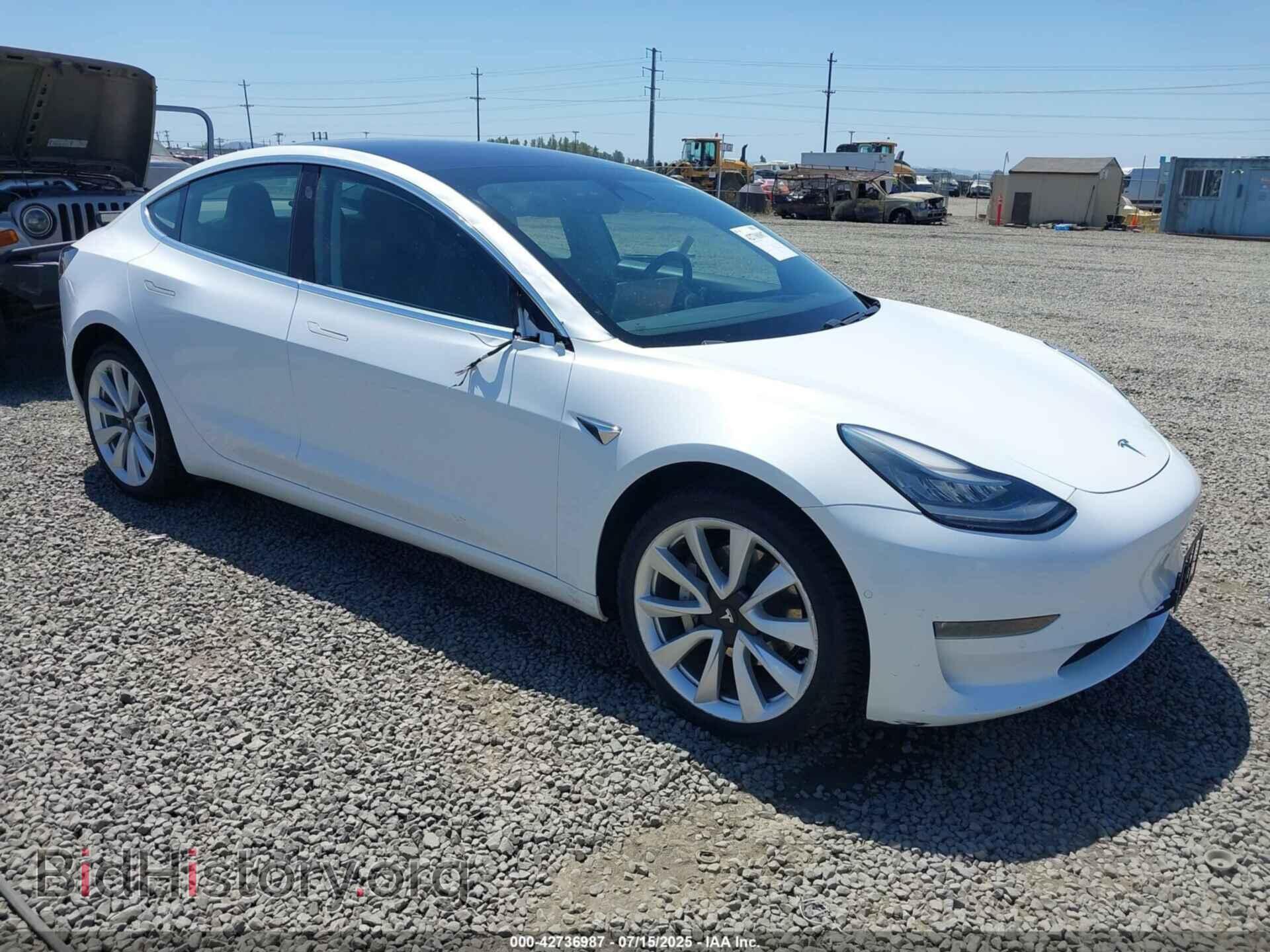 Фотография 5YJ3E1EA4JF062932 - TESLA MODEL 3 2018