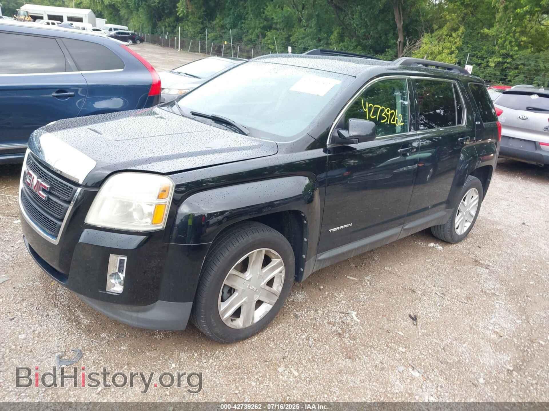 2011 GMC TERRAIN - VIN: 2CTALUEC8B6450502 - Фото 2