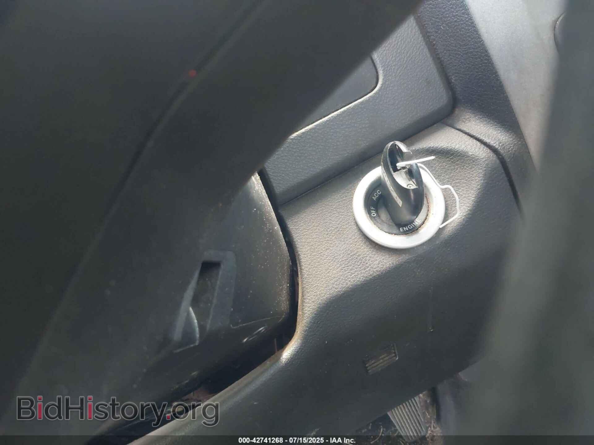 2015 RAM 1500 - VIN: 1C6RR7KG0FS725165 - Photo 11