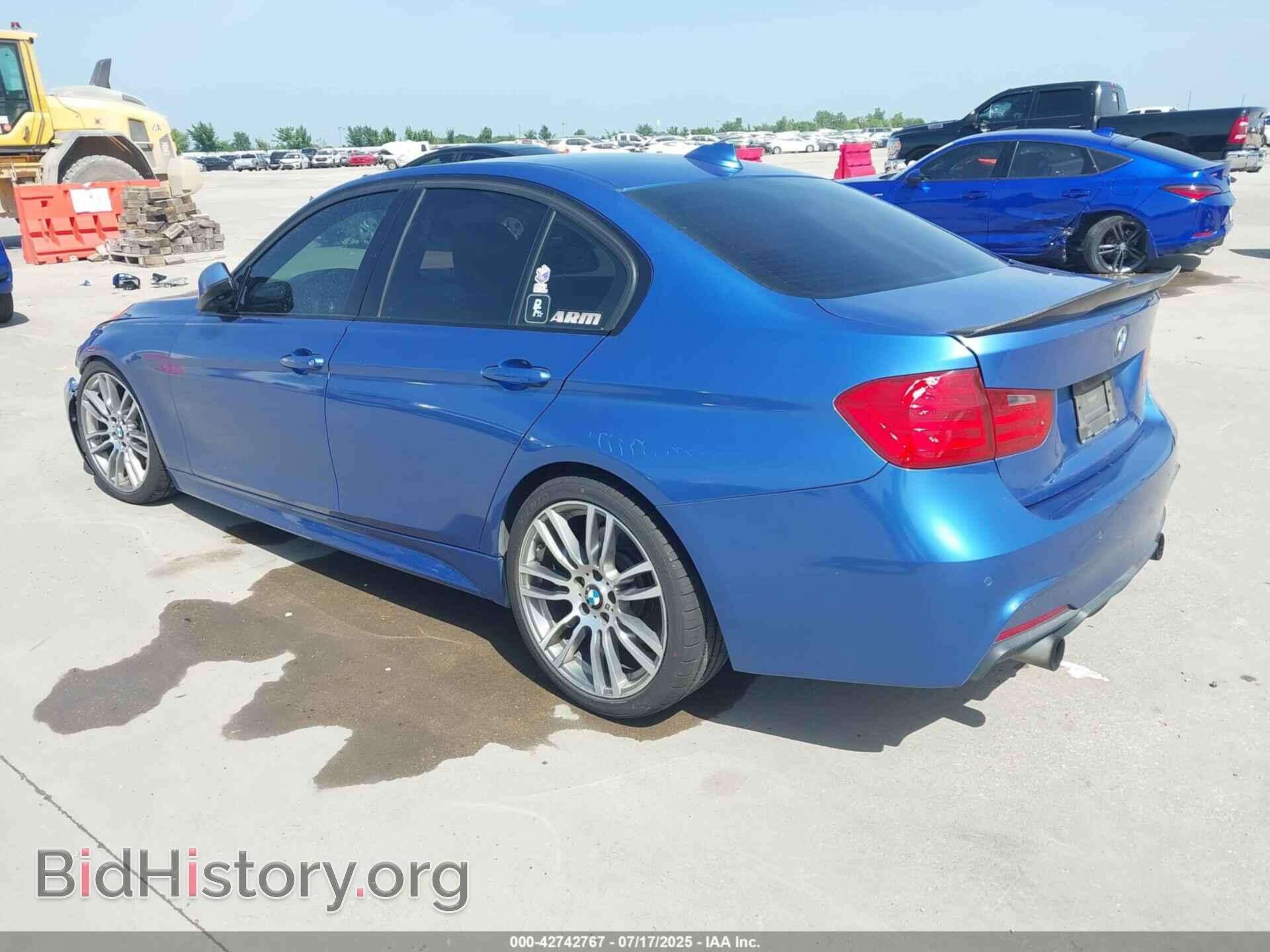 2013 BMW 335I - VIN: WBA3A9C55DF476766 - Фото 3