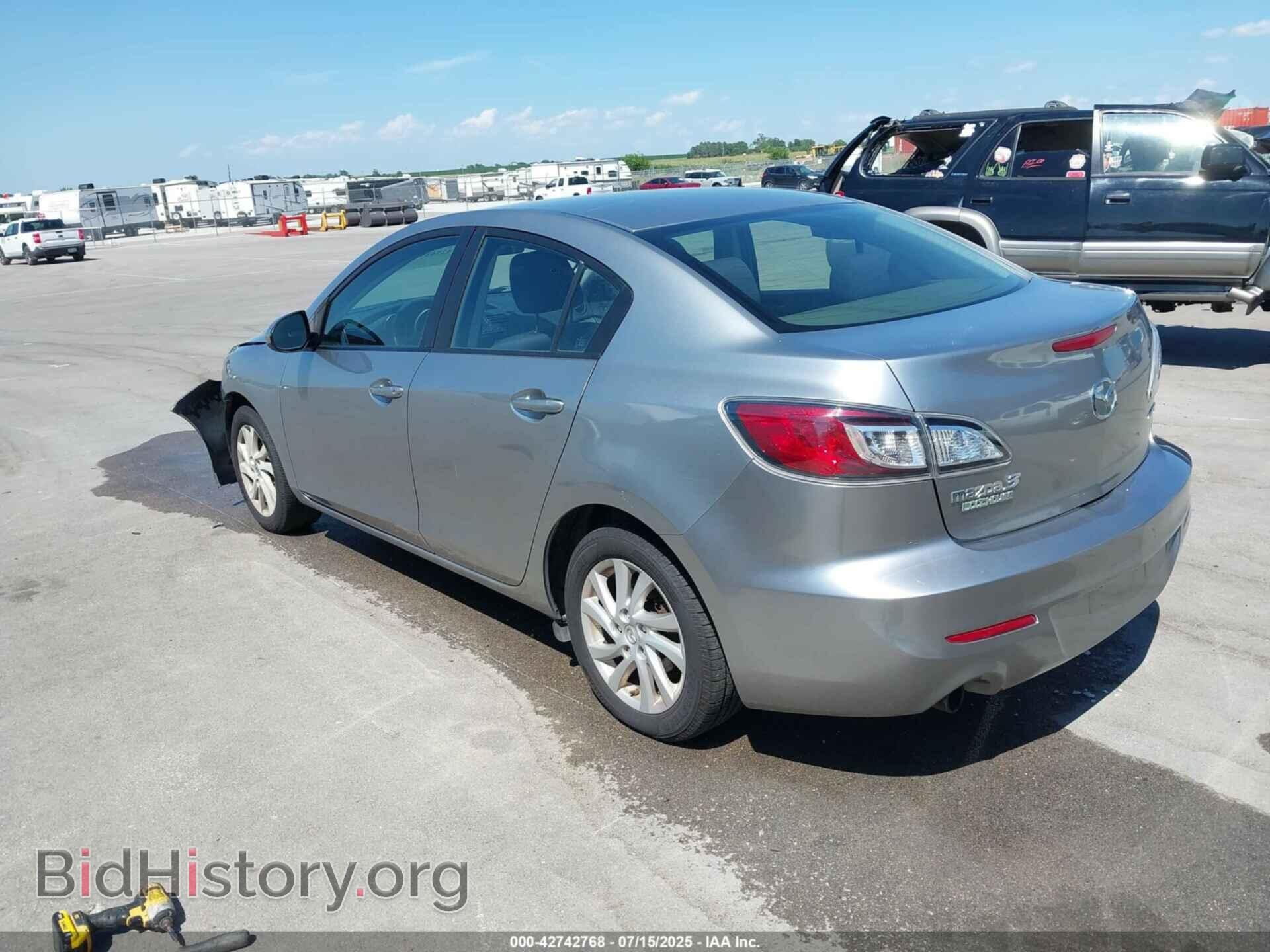 2012 MAZDA MAZDA3 - VIN: JM1BL1V76C1655306 - Фото 3