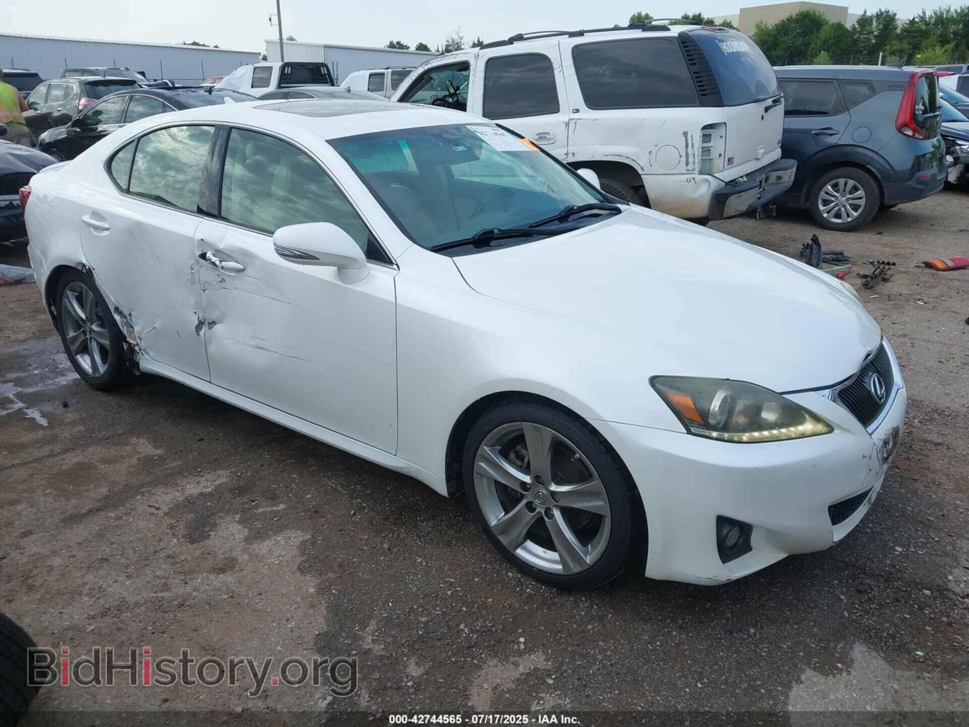 Фотография JTHBF5C25B5133536 - LEXUS IS 250 2011