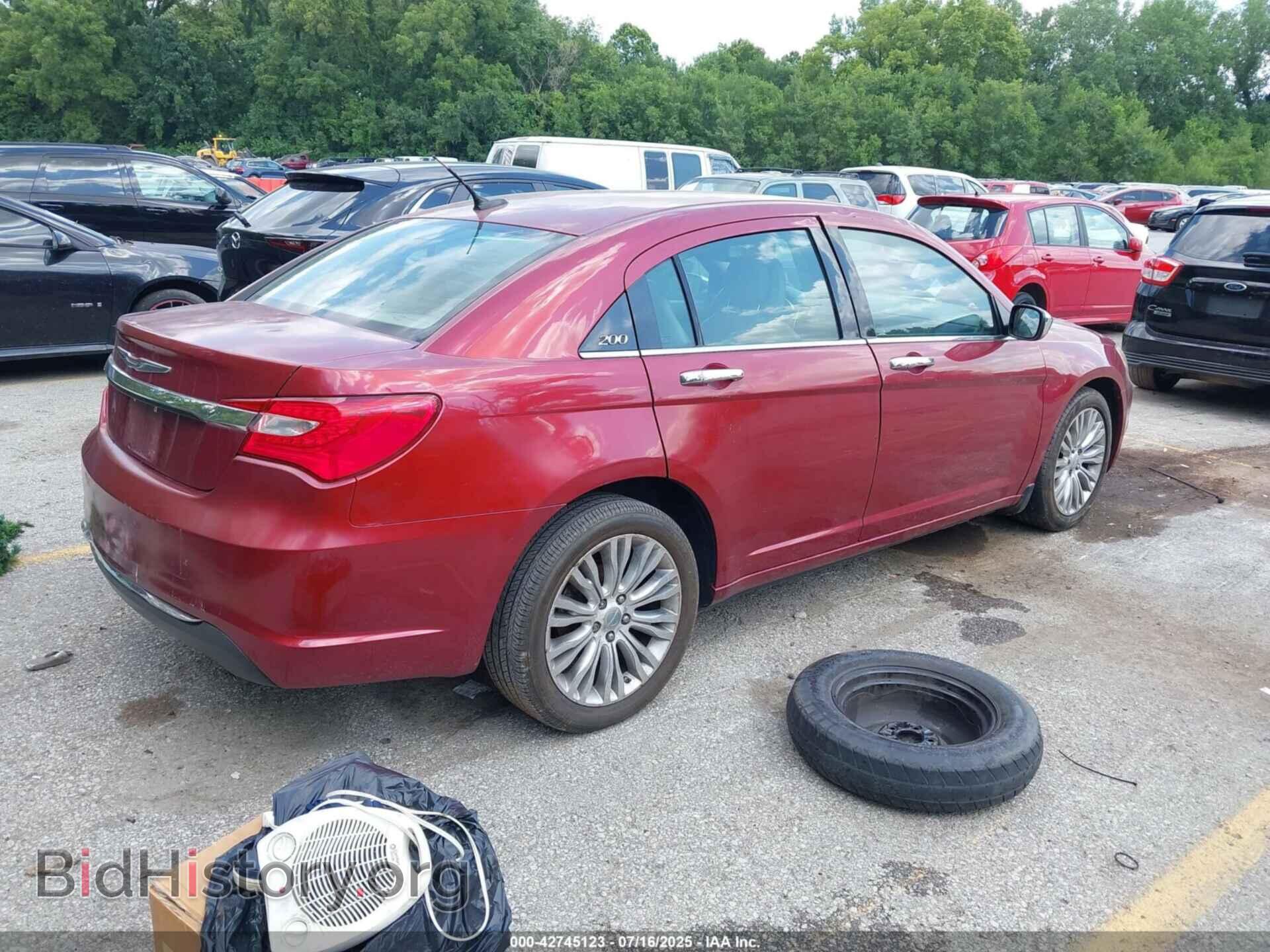 2013 CHRYSLER 200 - VIN: 1C3CCBCG1DN612441 - Фото 4