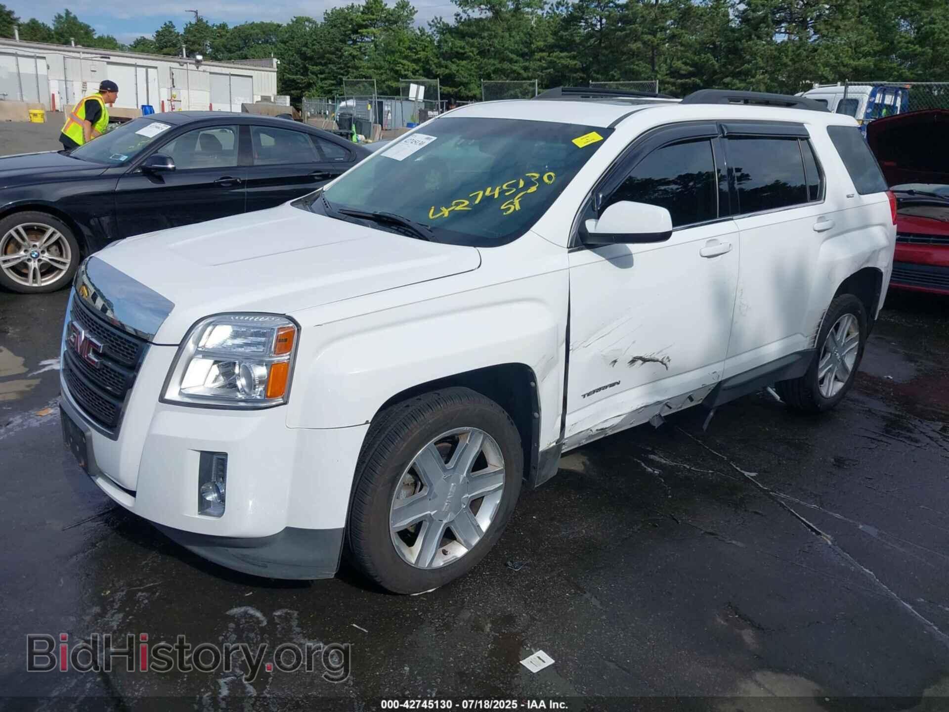 2011 GMC TERRAIN - VIN: 2CTFLVEC0B6237376 - Фото 2
