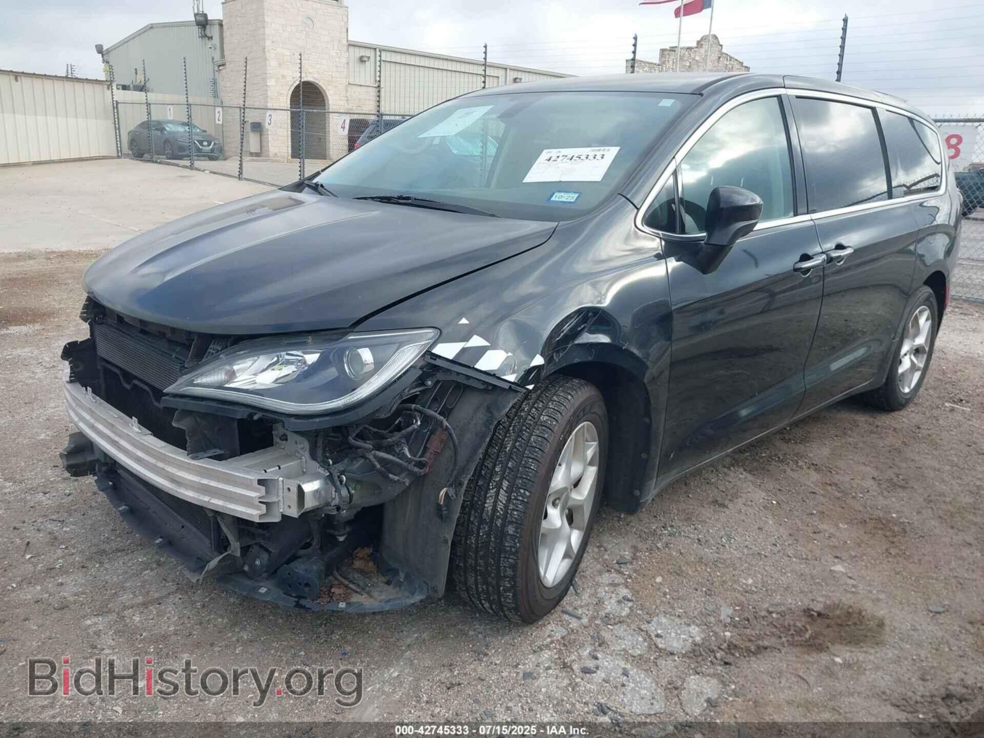 2017 CHRYSLER PACIFICA - VIN: 2C4RC1BG6HR850652 - Фото 2