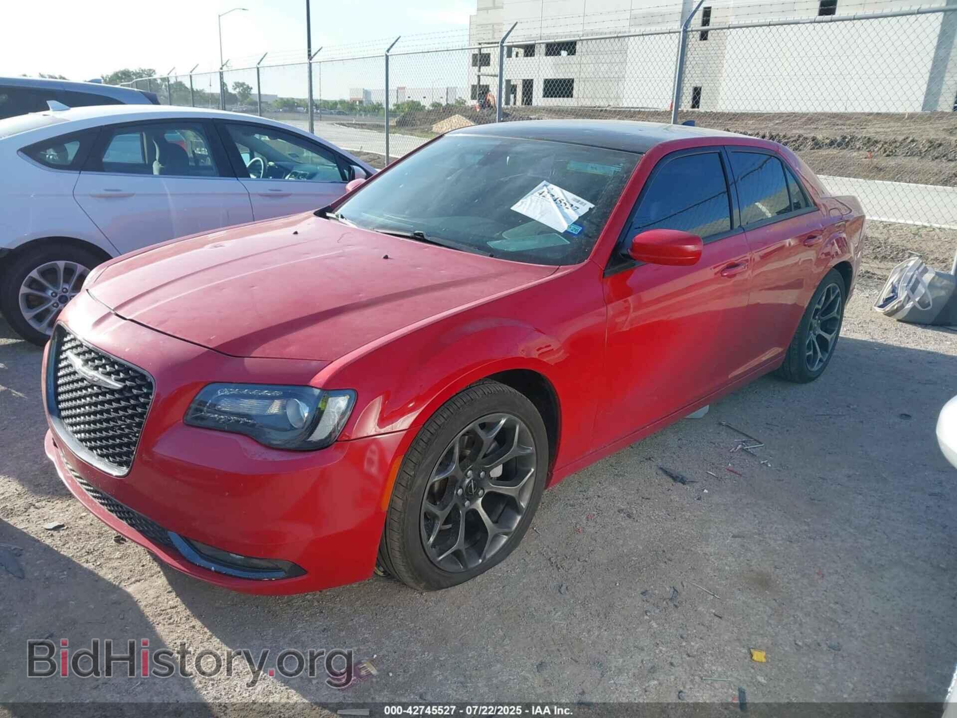 2015 CHRYSLER 300 - VIN: 2C3CCABGXFH872294 - Фото 2
