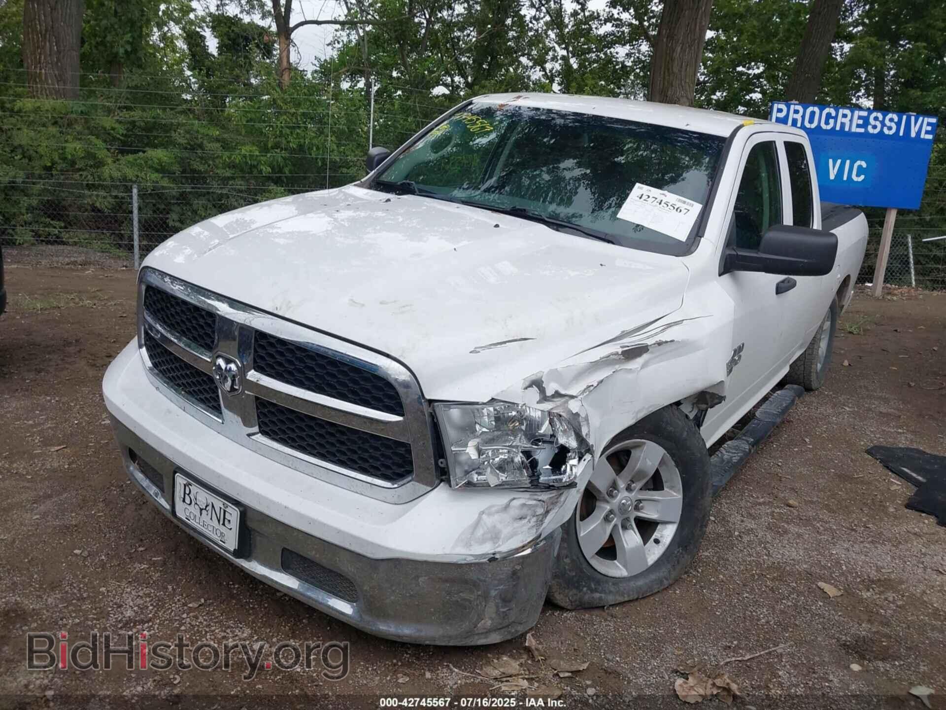 2019 RAM 1500 CLASSIC - VIN: 1C6RR7FT4KS673377 - Фото 2