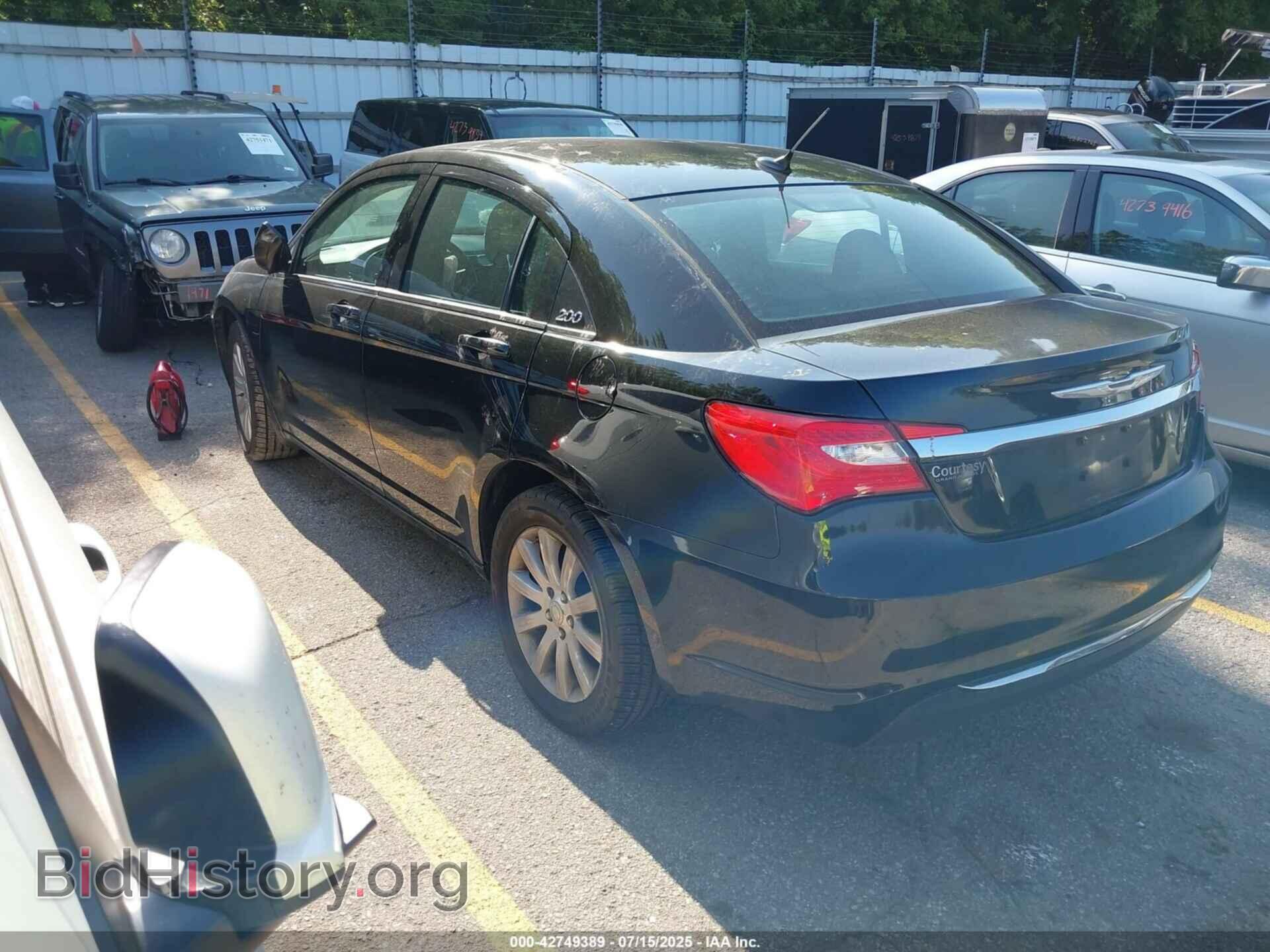 2013 CHRYSLER 200 - VIN: 1C3CCBBB8DN701736 - Фото 3