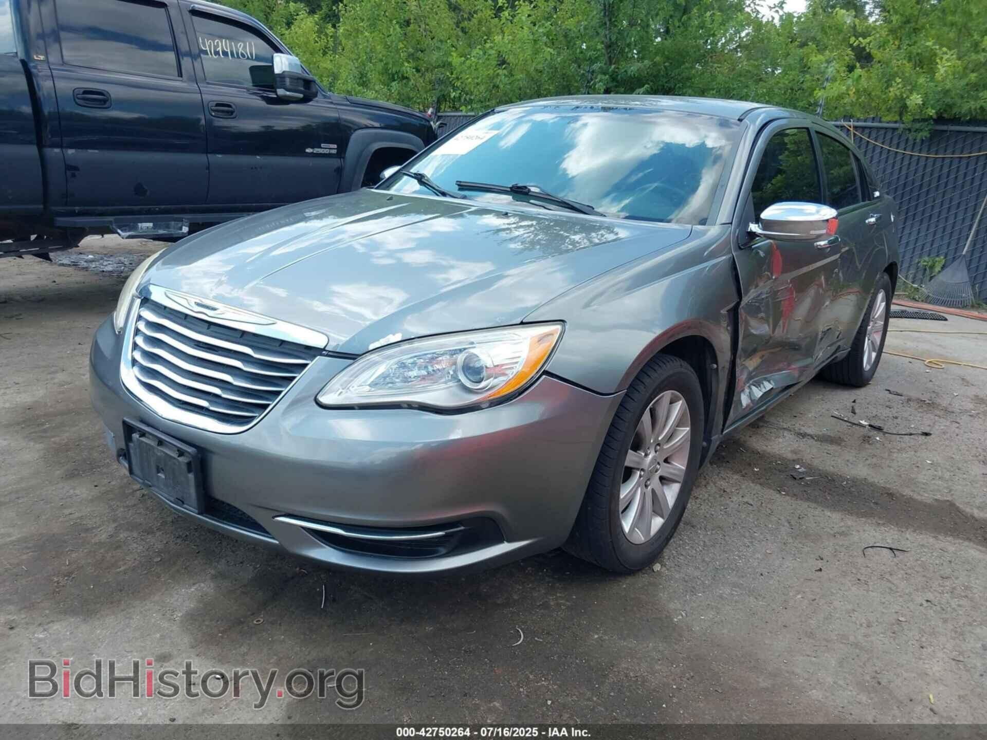 2012 CHRYSLER 200 - VIN: 1C3CCBCB8CN197993 - Фото 2
