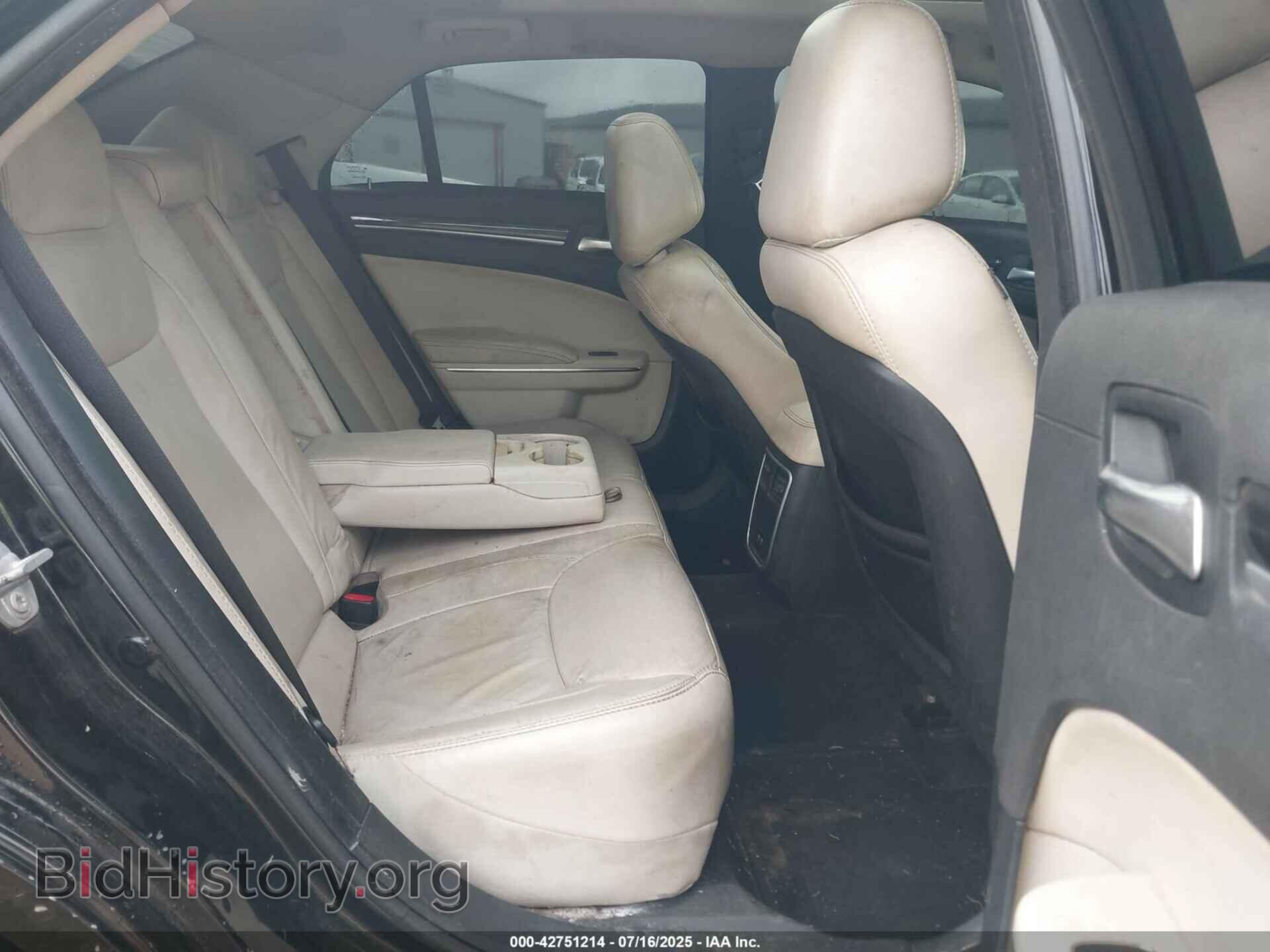 2017 CHRYSLER 300 - VIN: 2C3CCAAG7HH570417 - Фото 8