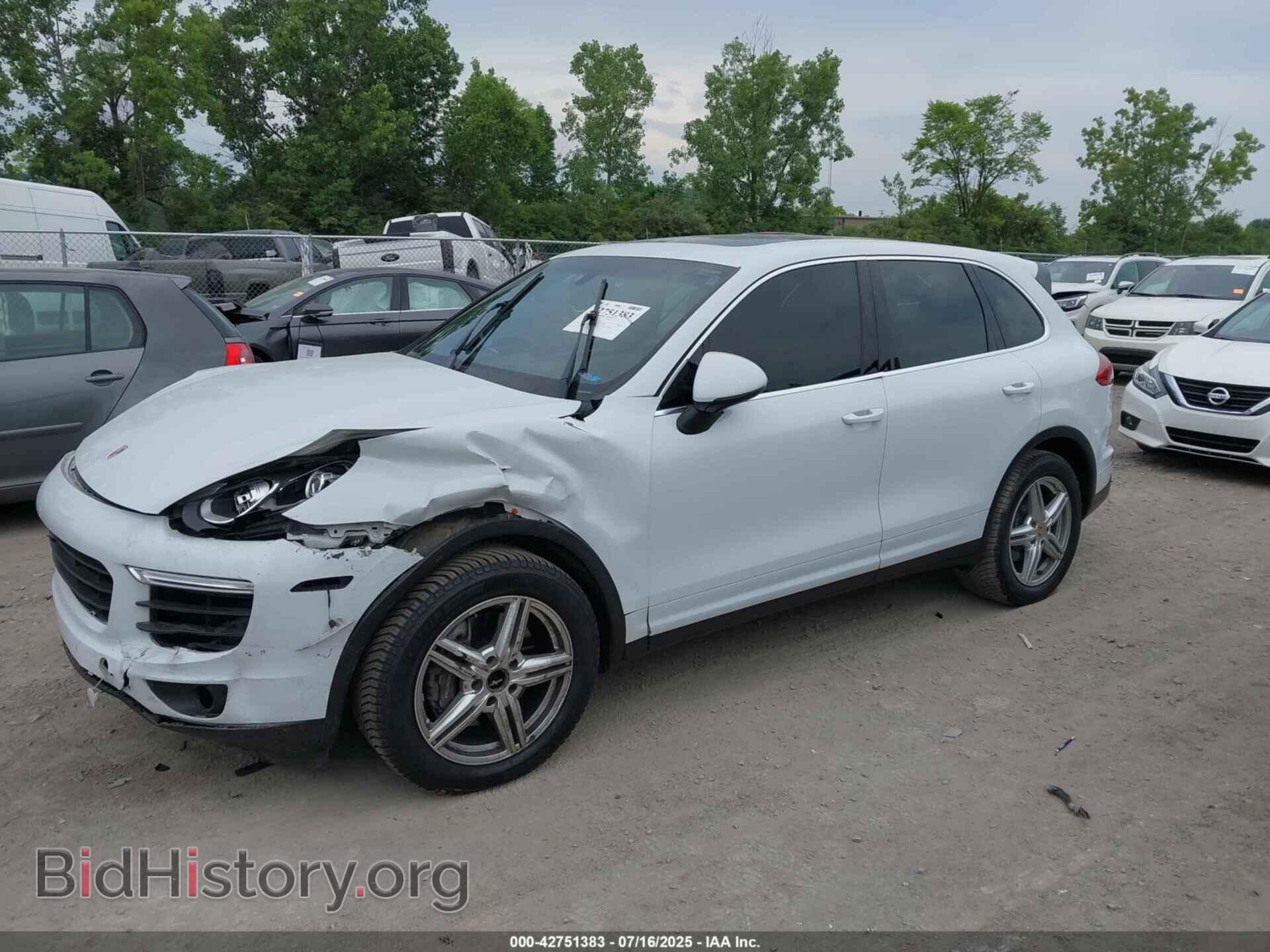 2016 PORSCHE CAYENNE - VIN: WP1AA2A27GKA08834 - Фото 2