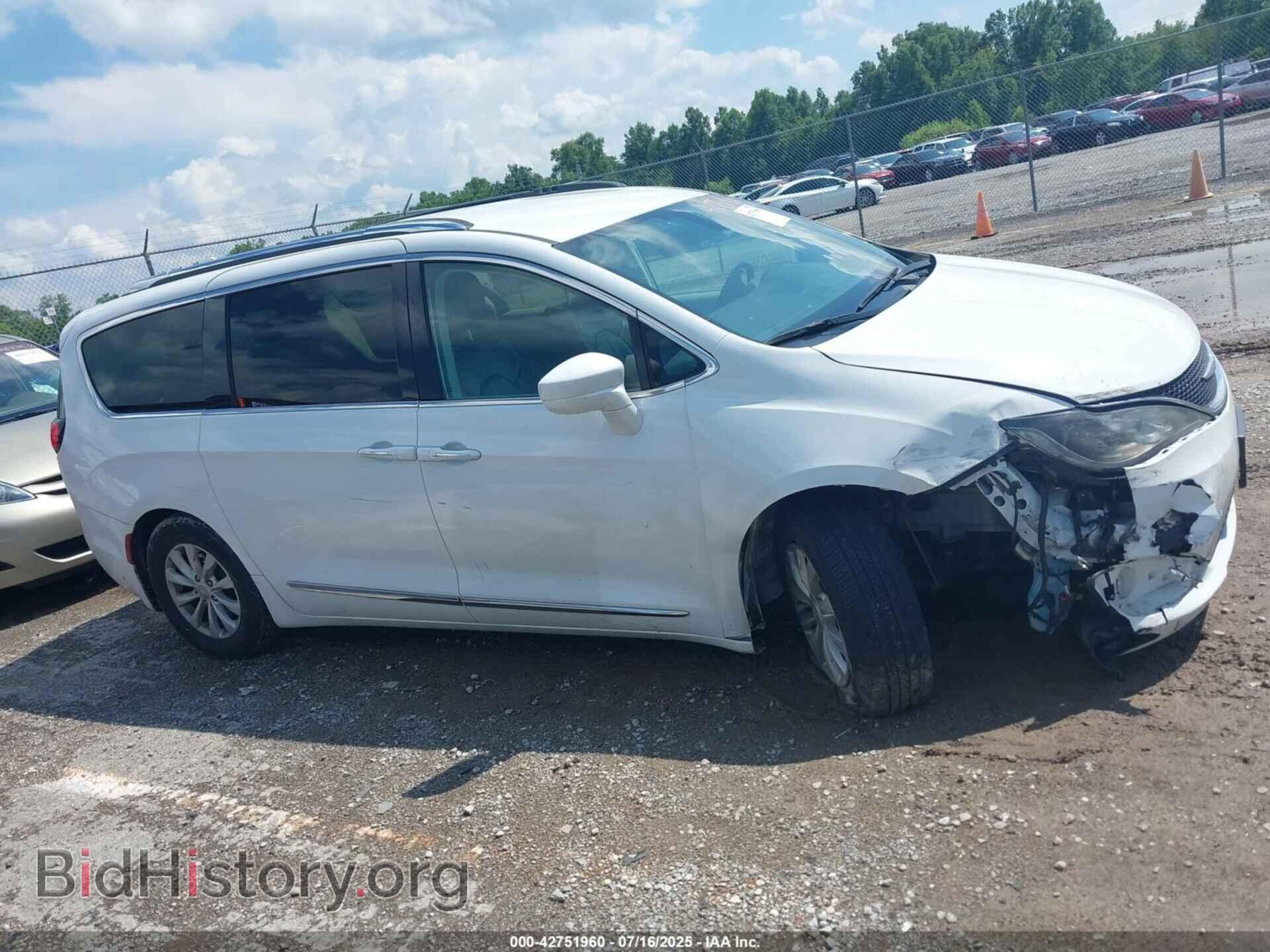 2018 CHRYSLER PACIFICA - VIN: 2C4RC1BG0JR211527 - Фото 14