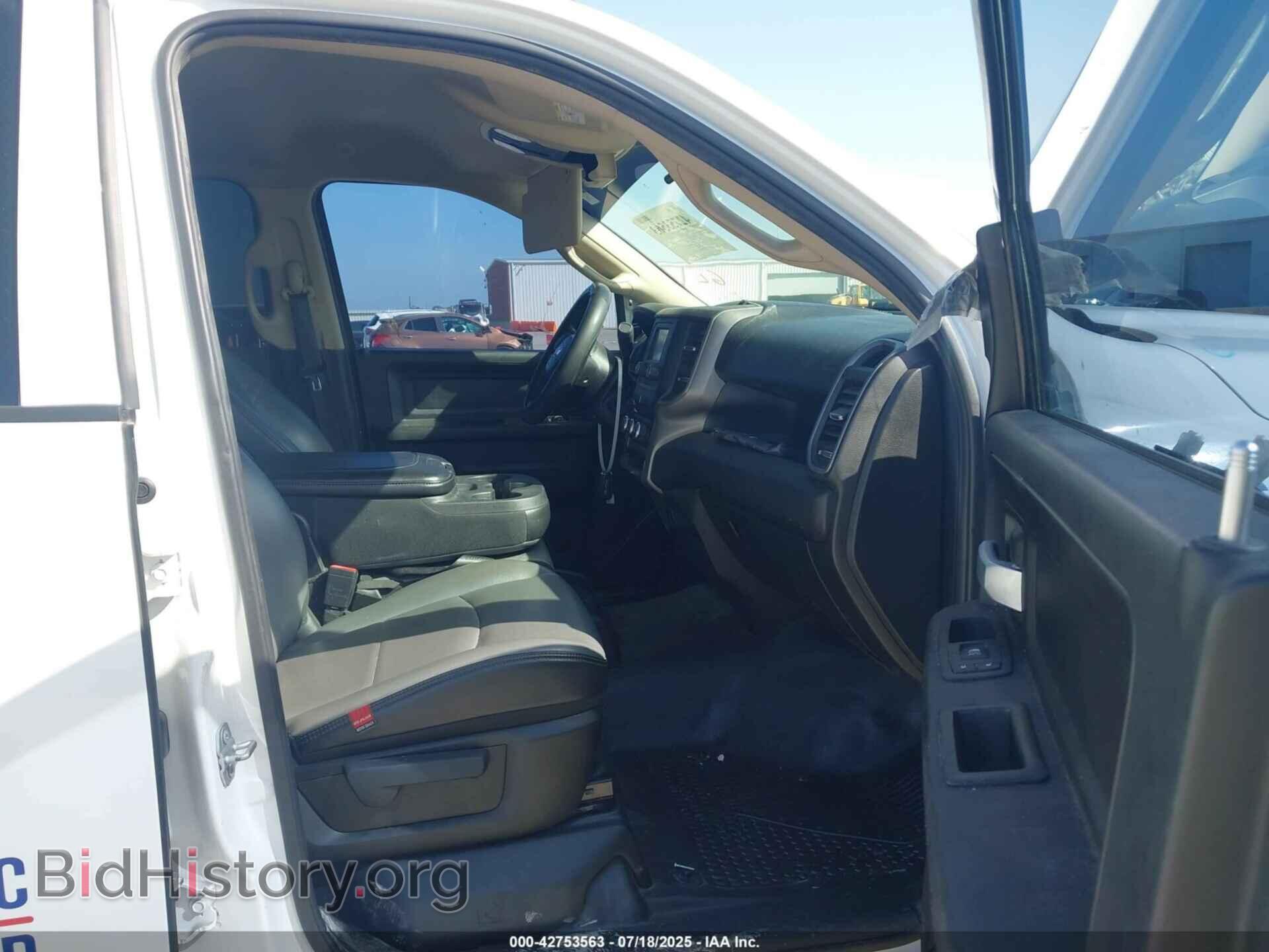 2019 RAM 2500 - VIN: 3C6UR4HL5KG652048 - Фото 5