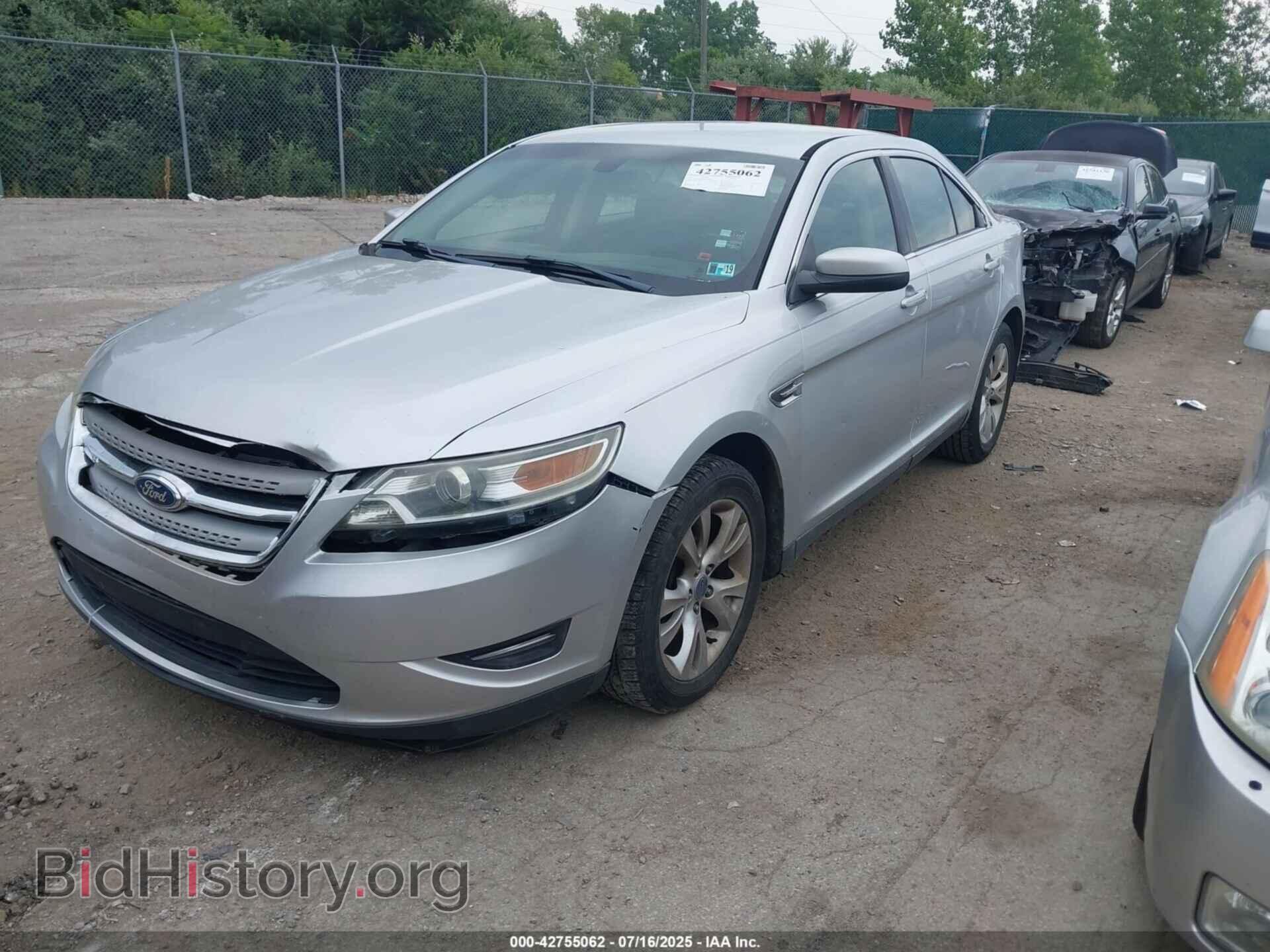 2011 FORD TAURUS - VIN: 1FAHP2EW3BG152944 - Фото 2