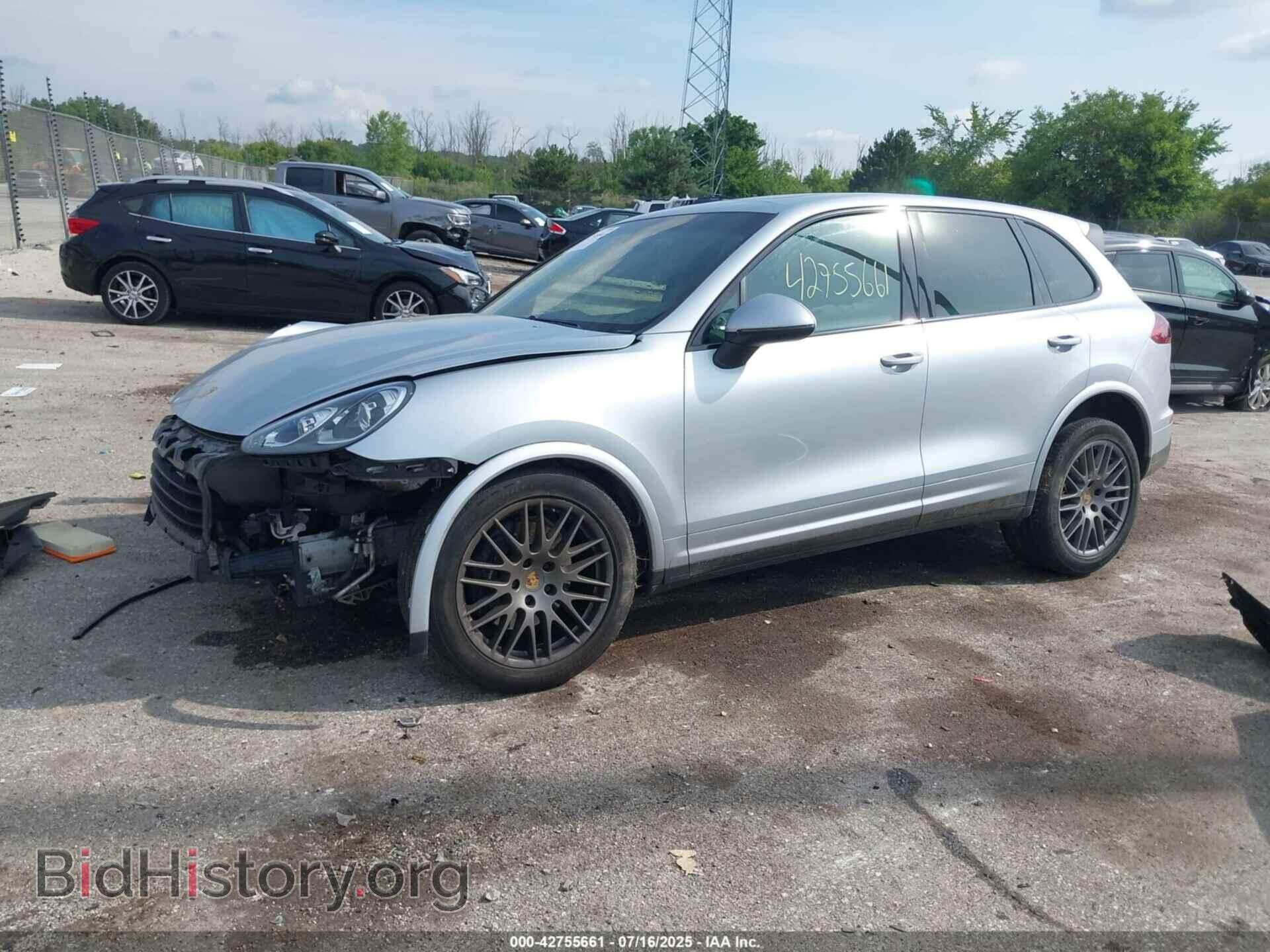 2017 PORSCHE CAYENNE - VIN: WP1AA2A2XHKA84758 - Фото 2