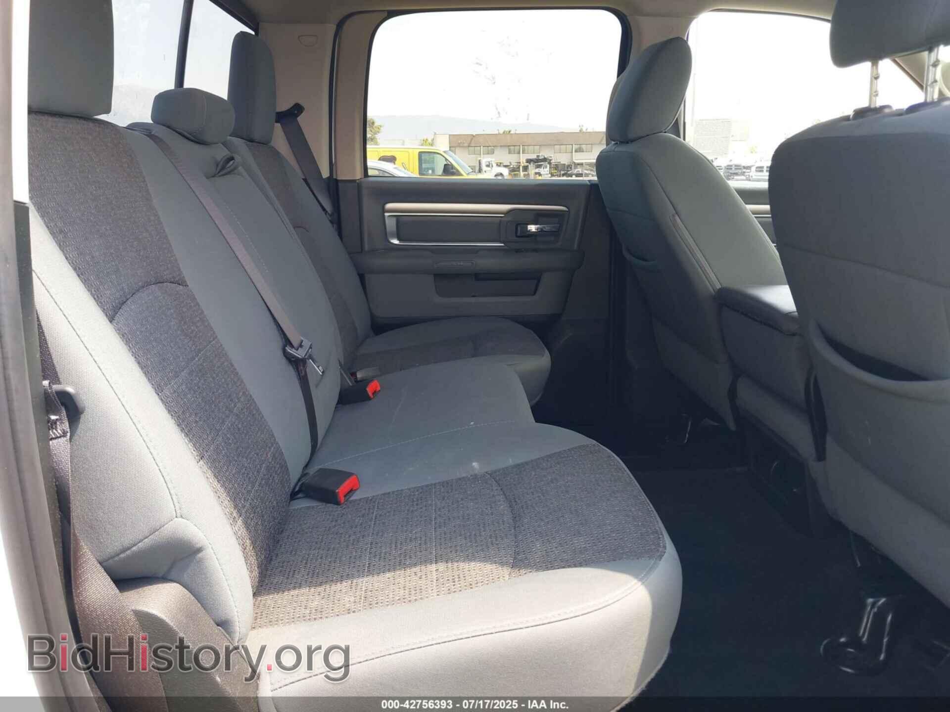 2017 RAM 1500 - VIN: 1C6RR7LG4HS829577 - Фото 8