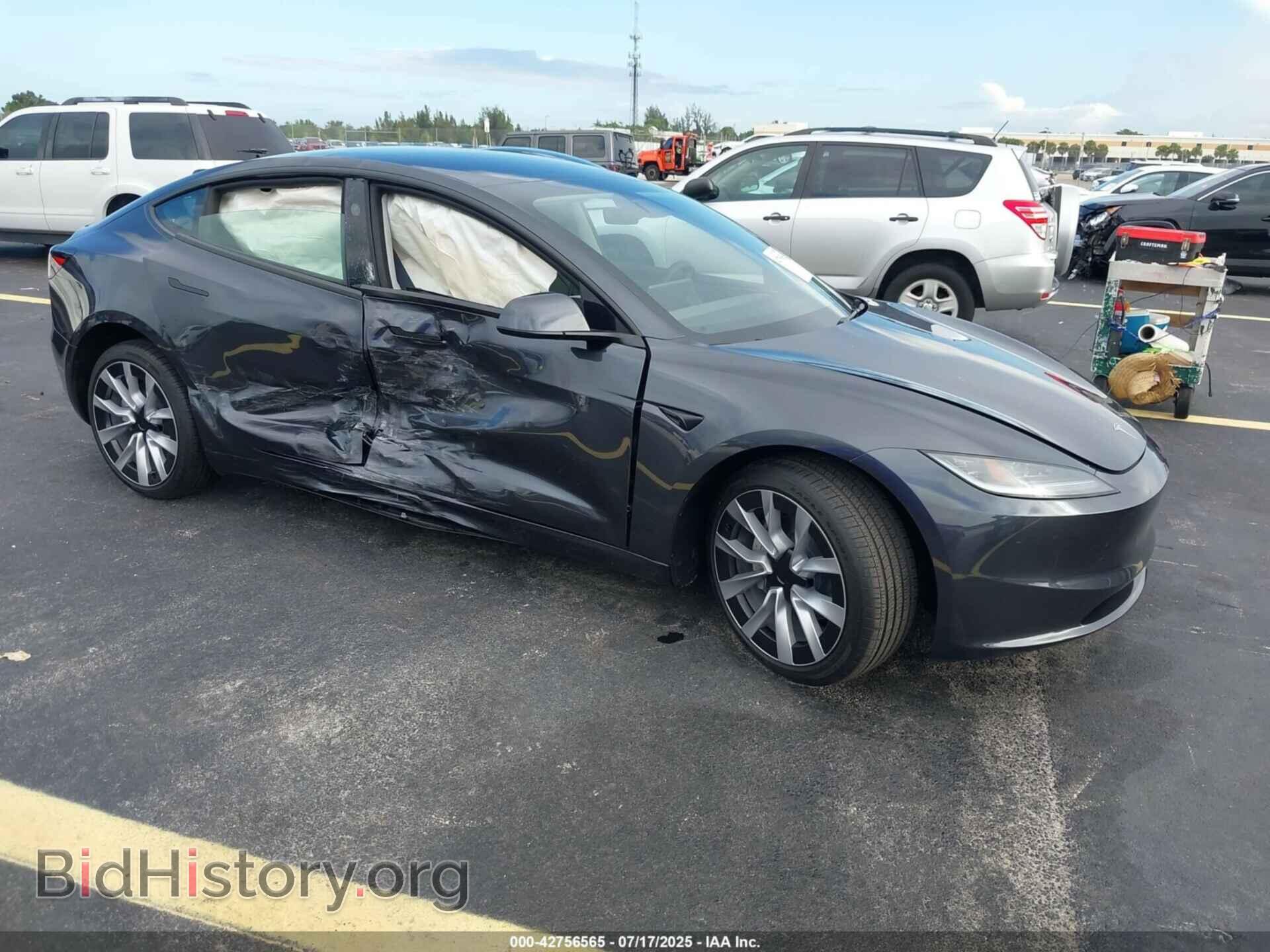 Photo 5YJ3E1EA9SF972724 - TESLA MODEL 3 2025
