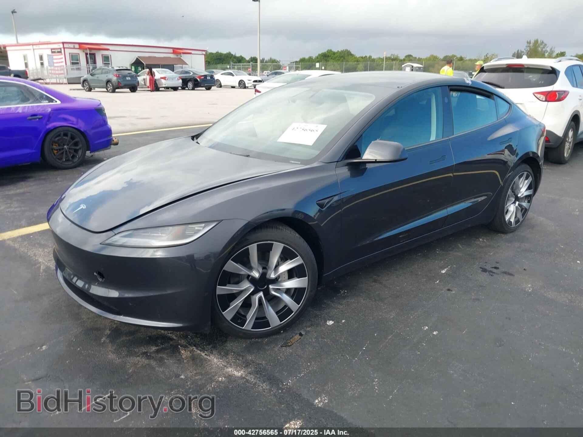 2025 TESLA MODEL 3 - VIN: 5YJ3E1EA9SF972724 - Photo 2