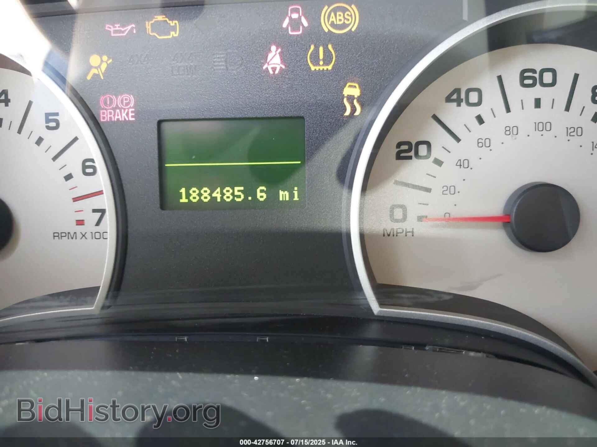 2006 FORD EXPLORER - VIN: 1FMEU64E16UB43197 - Photo 7