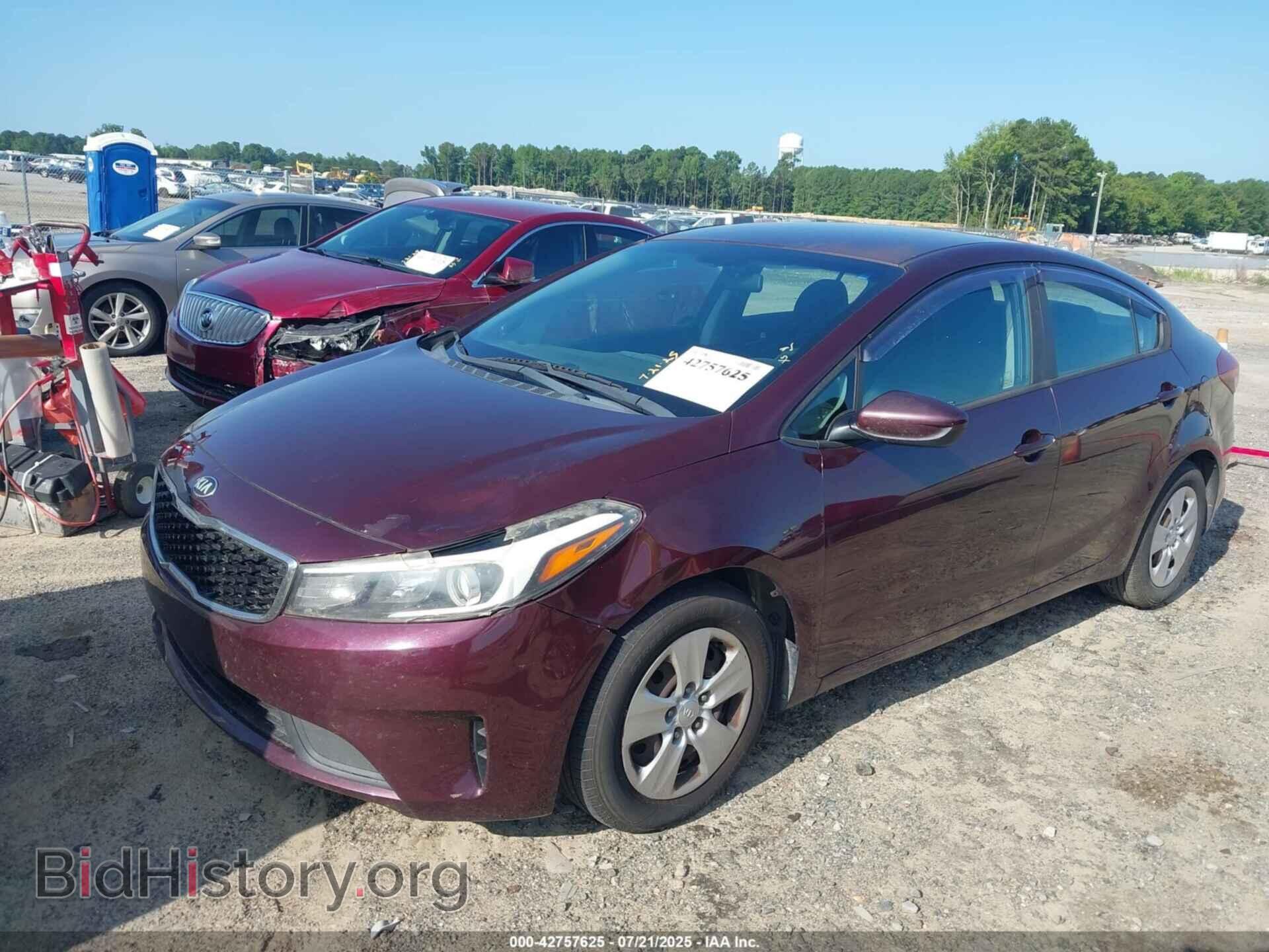 2017 KIA FORTE - VIN: 3KPFL4A78HE044156 - Фото 2