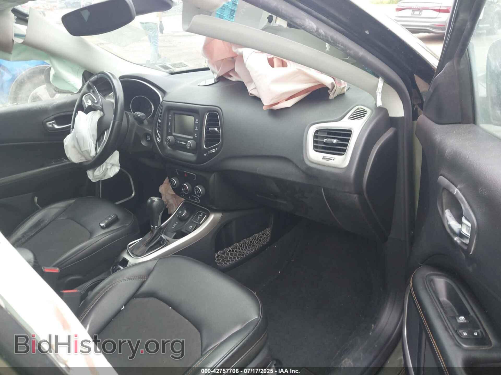 2018 JEEP COMPASS - VIN: 3C4NJDBB2JT270828 - Фото 5
