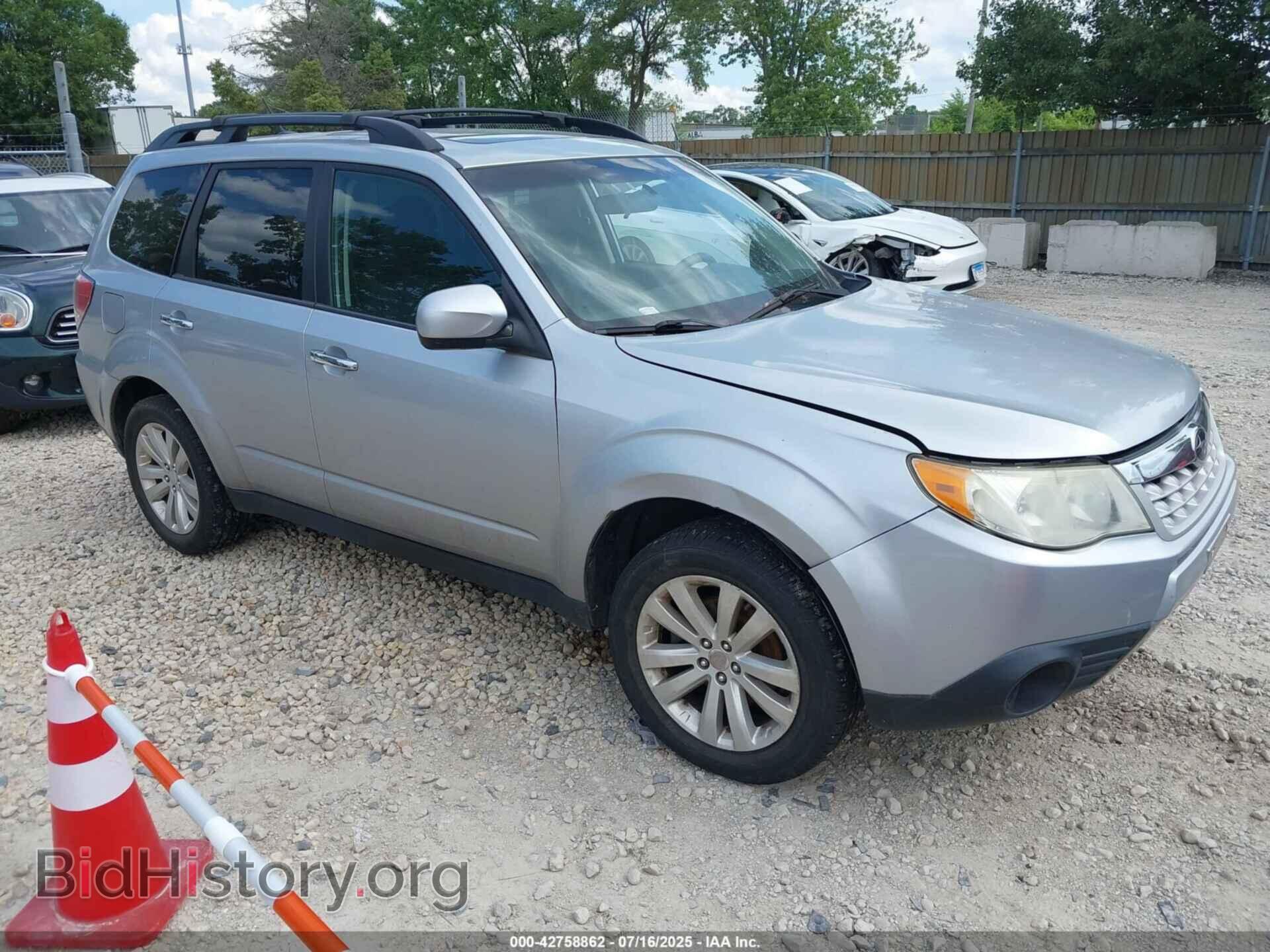 Photo JF2SHBDC6CH402002 - SUBARU FORESTER 2012