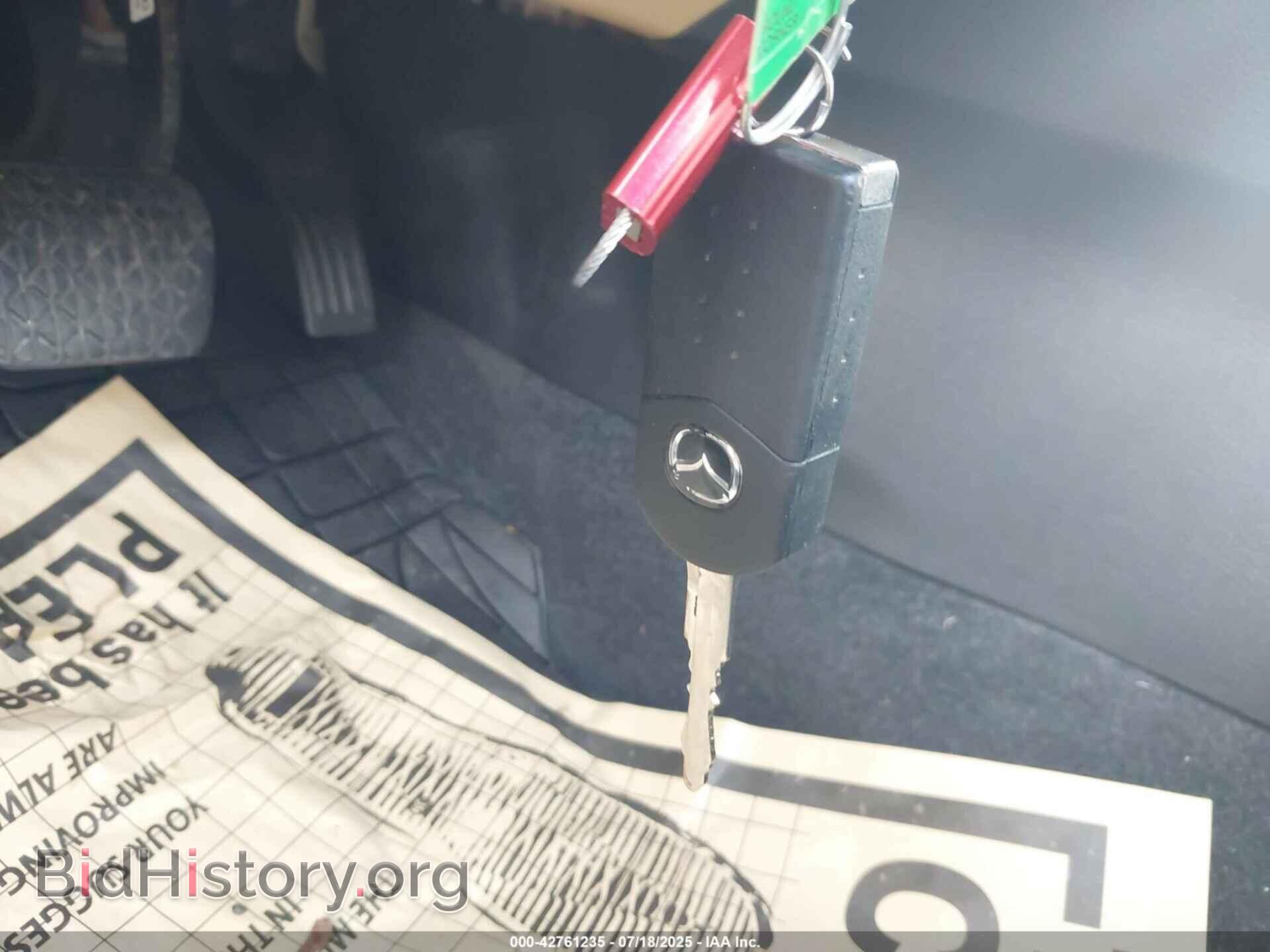 2011 MAZDA MAZDA3 - VIN: JM1BL1VG0B1358403 - Фото 11