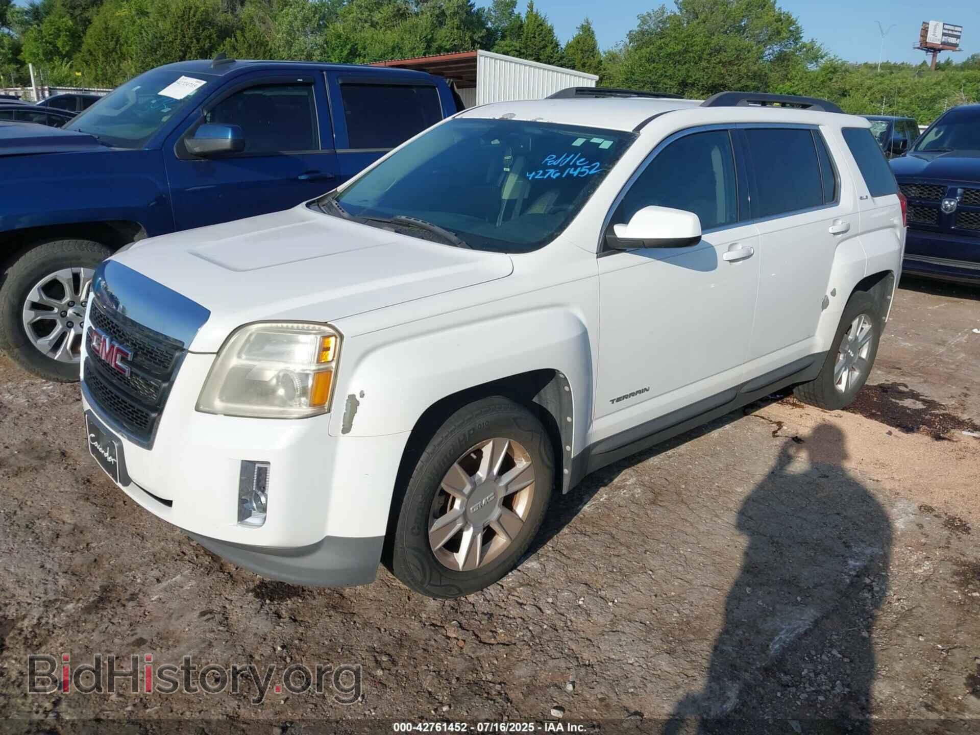 2011 GMC TERRAIN - VIN: 2CTFLTEC3B6452805 - Фото 2