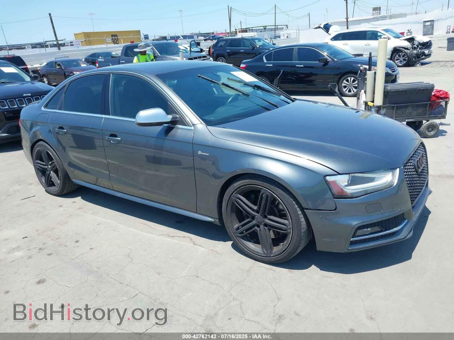 Фотография WAUBGAFL4DA087166 - AUDI S4 2013