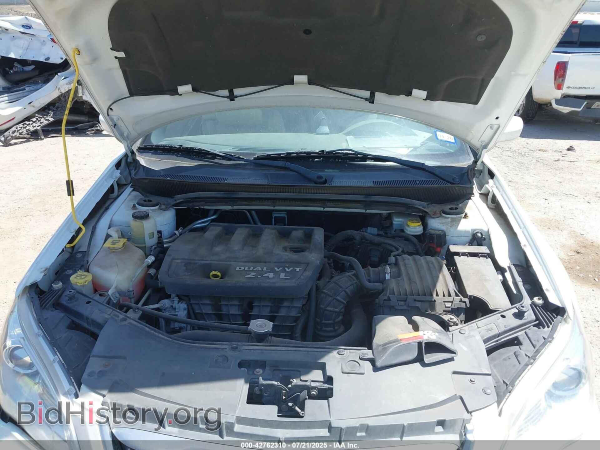 2012 CHRYSLER 200 - VIN: 1C3BCBEB3CN160360 - Фото 10