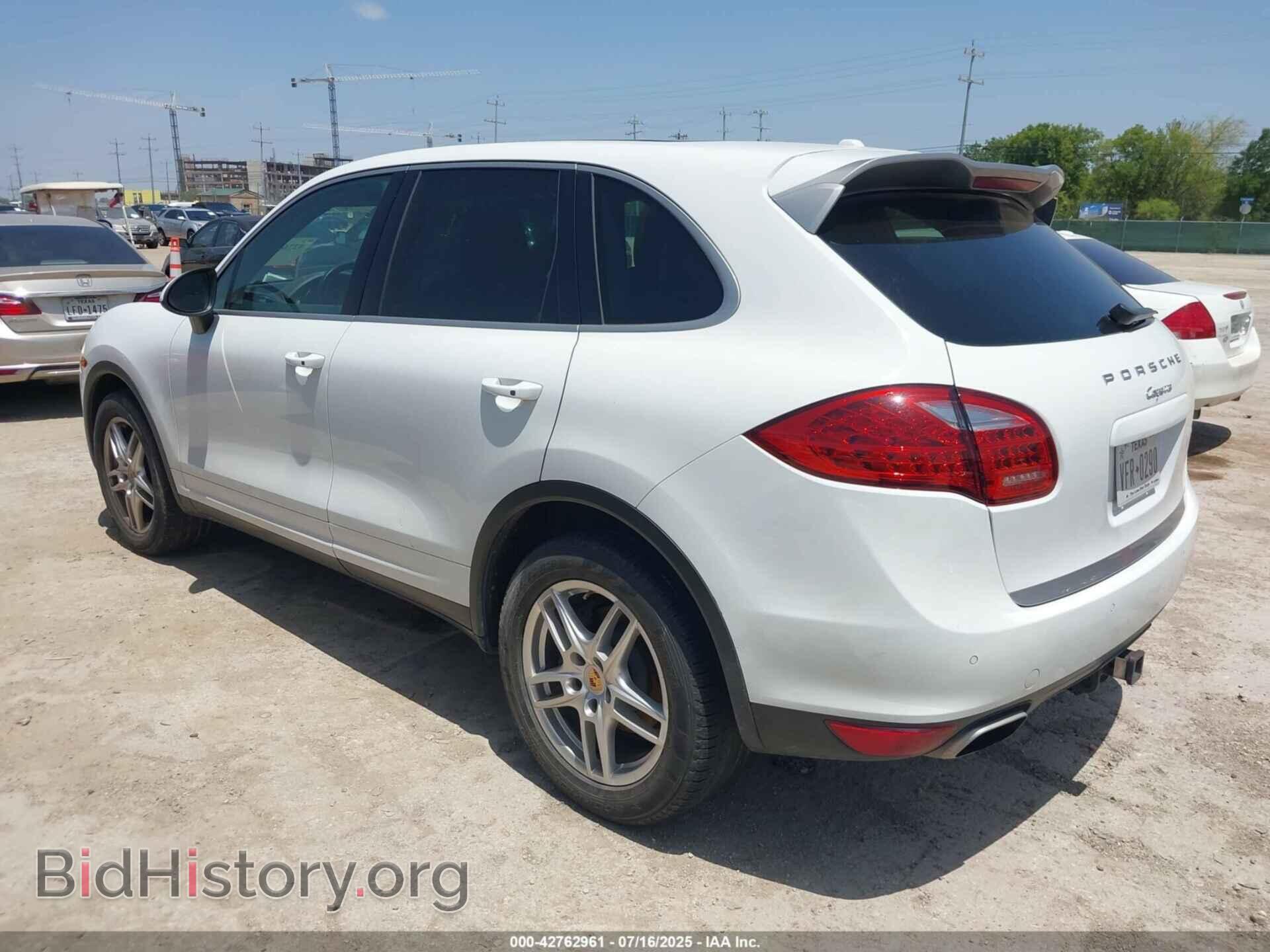 2014 PORSCHE CAYENNE - VIN: WP1AA2A21ELA93242 - Фото 3