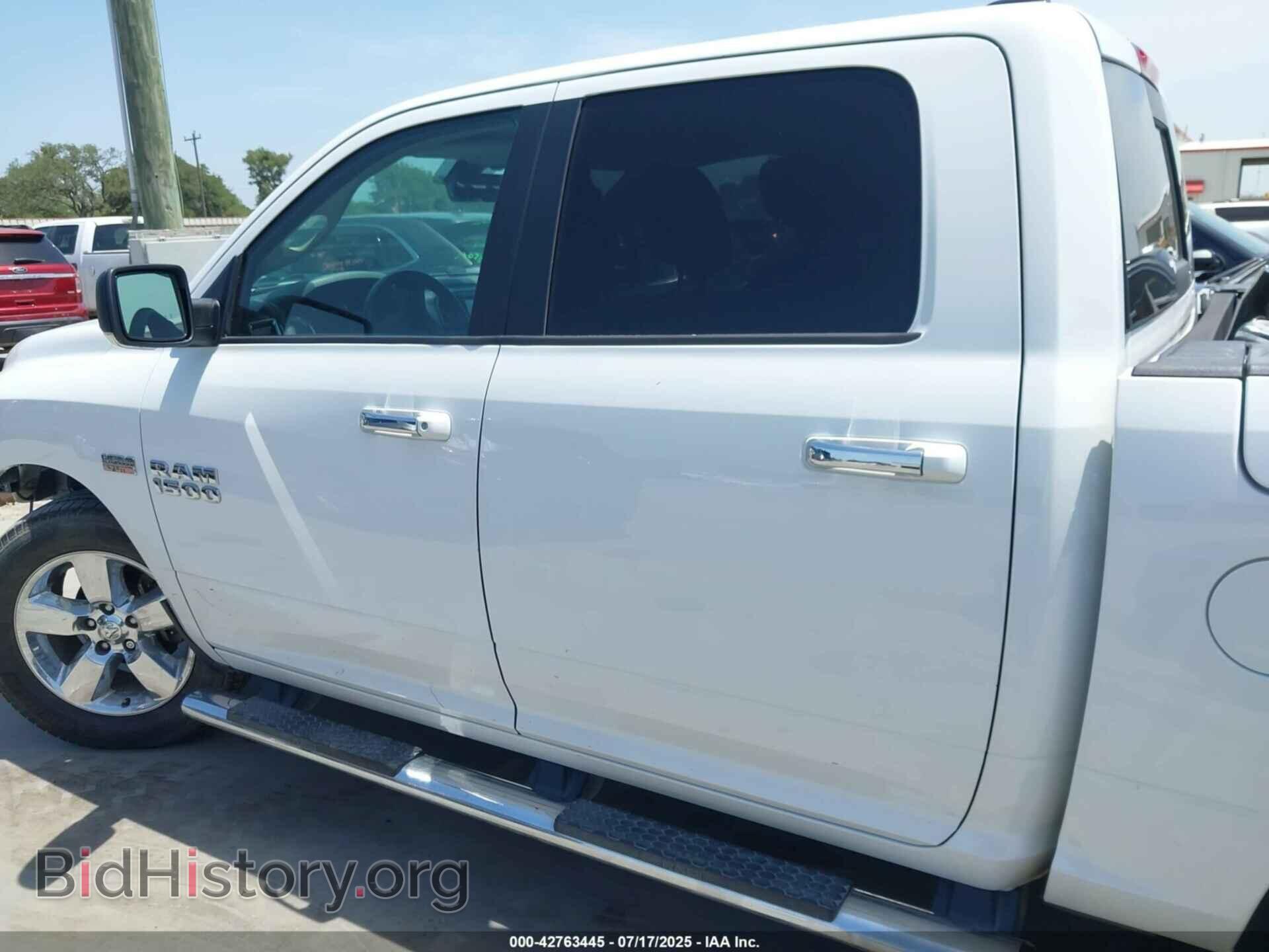 2017 RAM 1500 - VIN: 1C6RR6LT4HS693572 - Фото 14