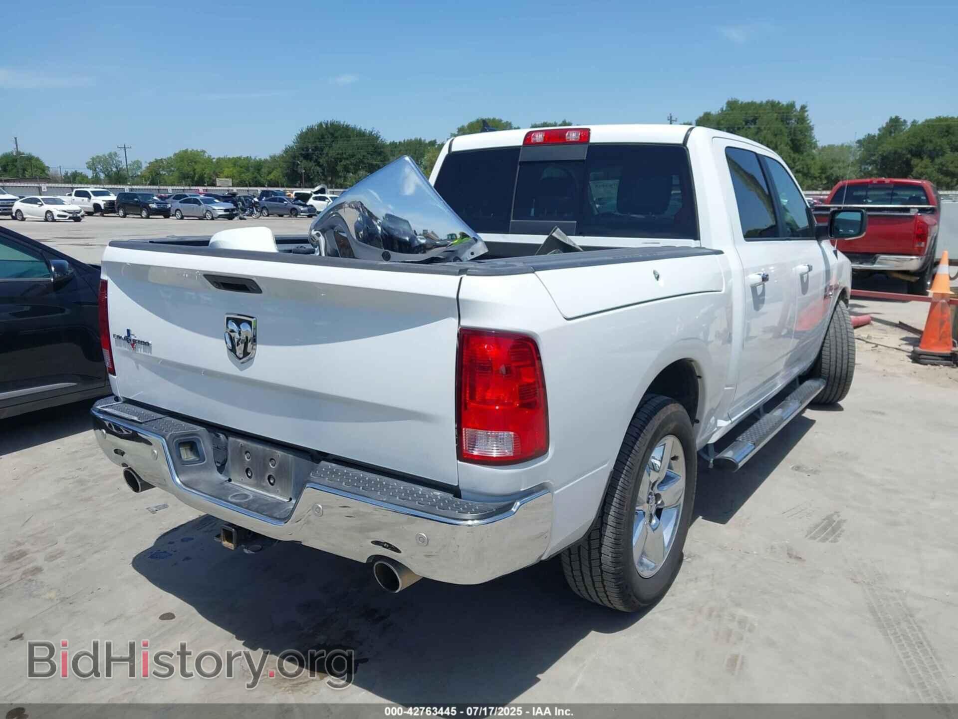 2017 RAM 1500 - VIN: 1C6RR6LT4HS693572 - Фото 4