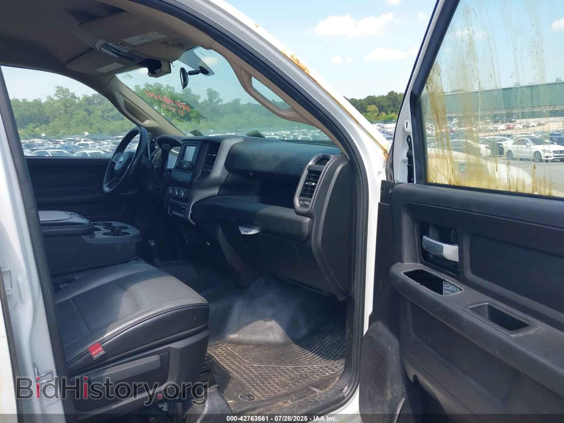 2019 RAM 2500 - VIN: 3C6UR5CL0KG647904 - Фото 5