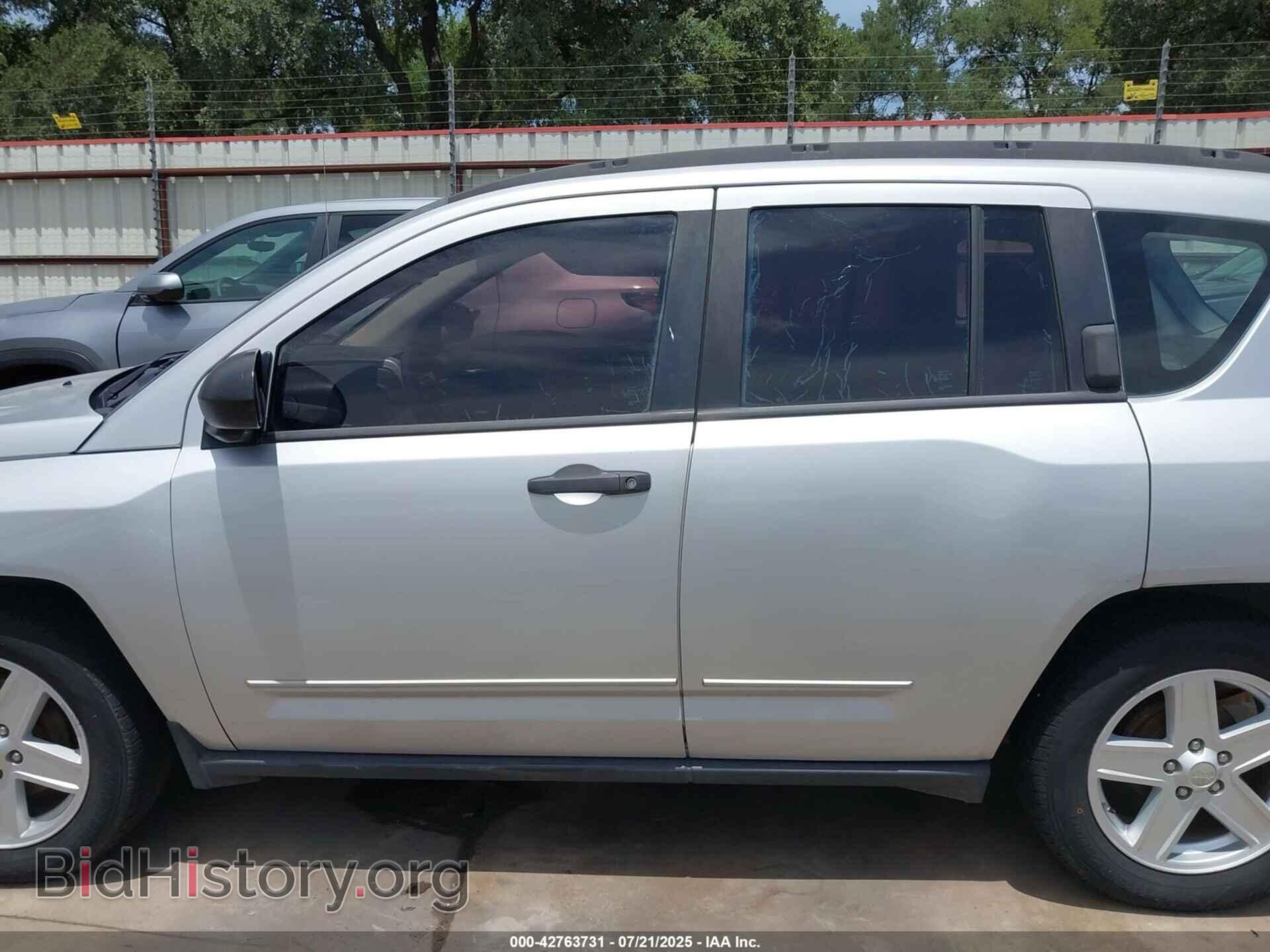 2008 JEEP COMPASS - VIN: 1J8FT47088D714888 - Фото 14