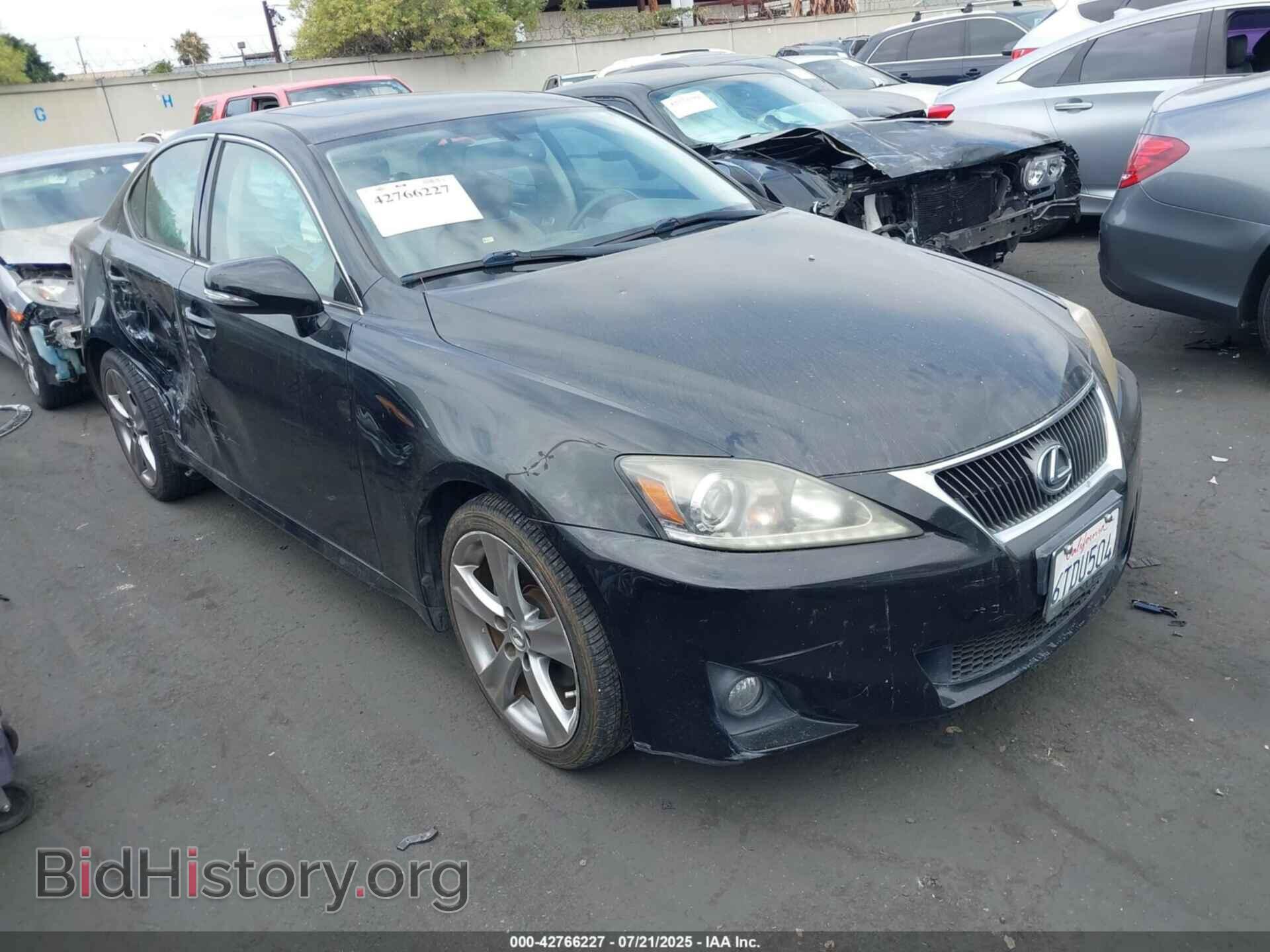 Фотография JTHBF5C2XB5151840 - LEXUS IS 250 2011