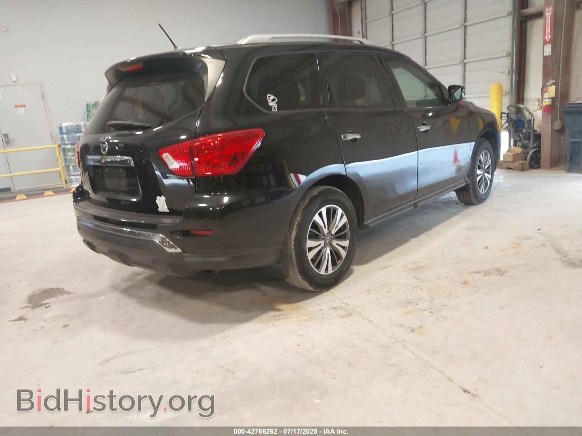 2017 NISSAN PATHFINDER - VIN: 5N1DR2MN5HC684977 - Фото 4