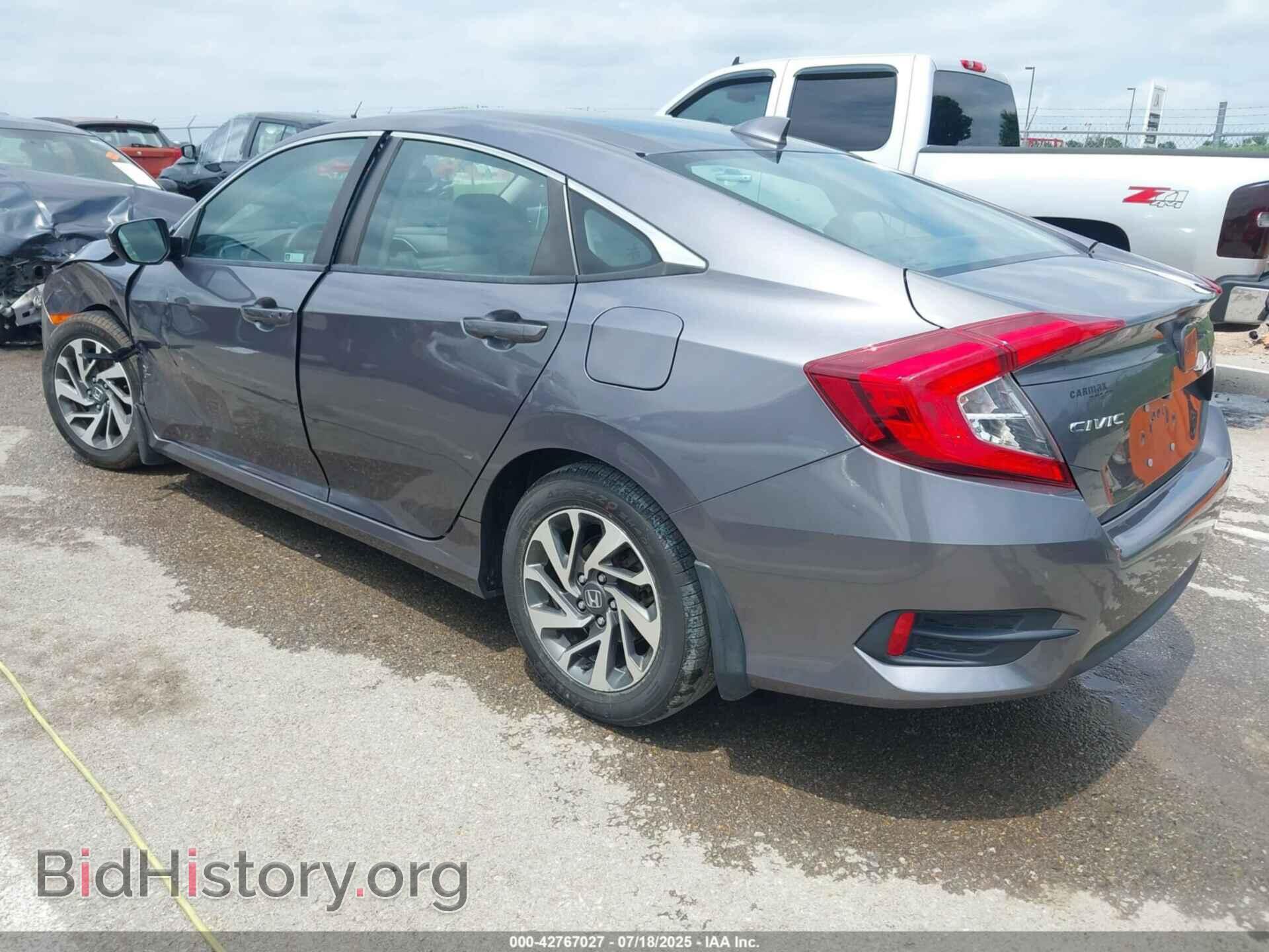 2018 HONDA CIVIC - VIN: 19XFC2F70JE038337 - Фото 3