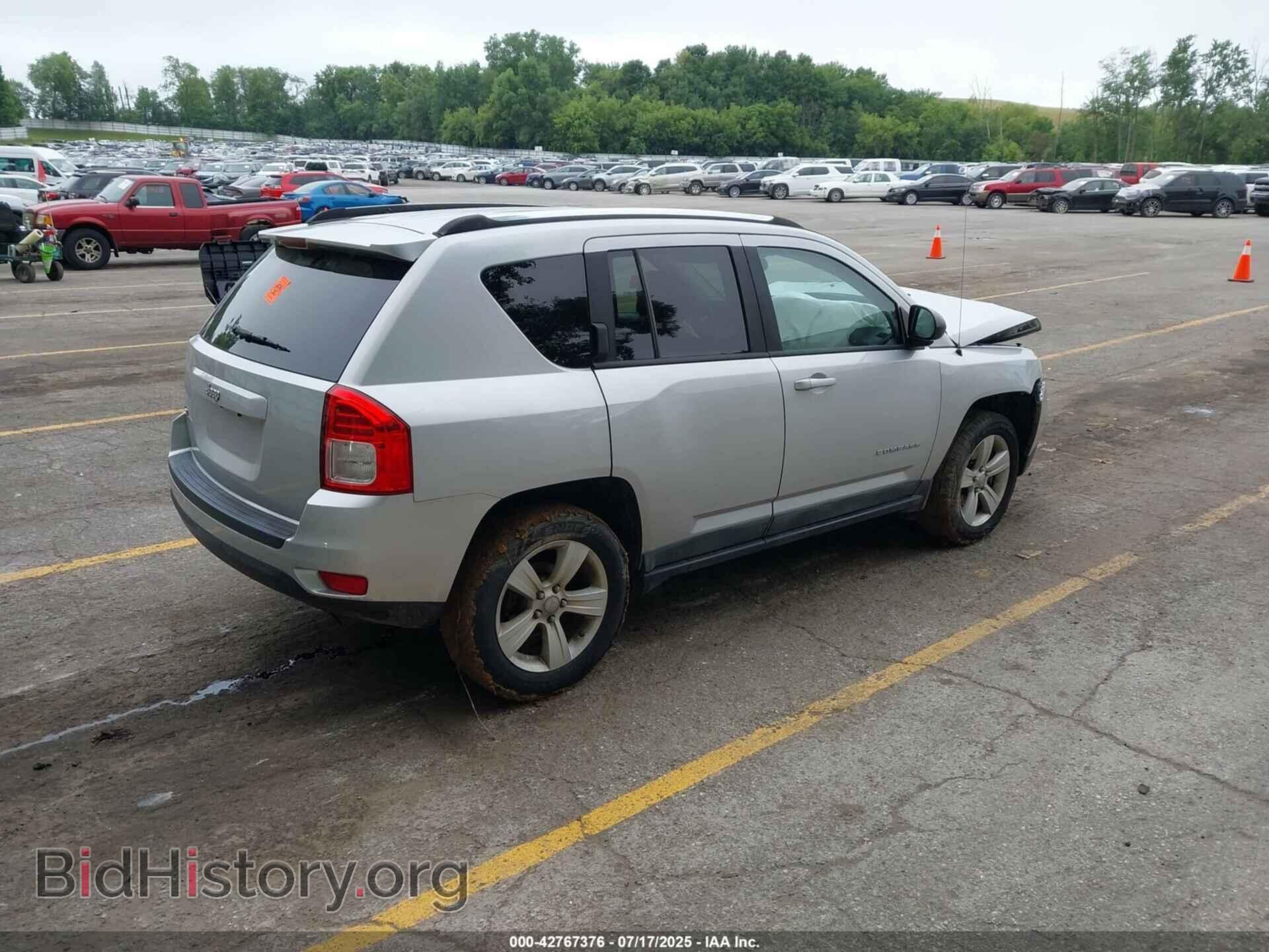 2011 JEEP COMPASS - VIN: 1J4NF1FB2BD148448 - Фото 4