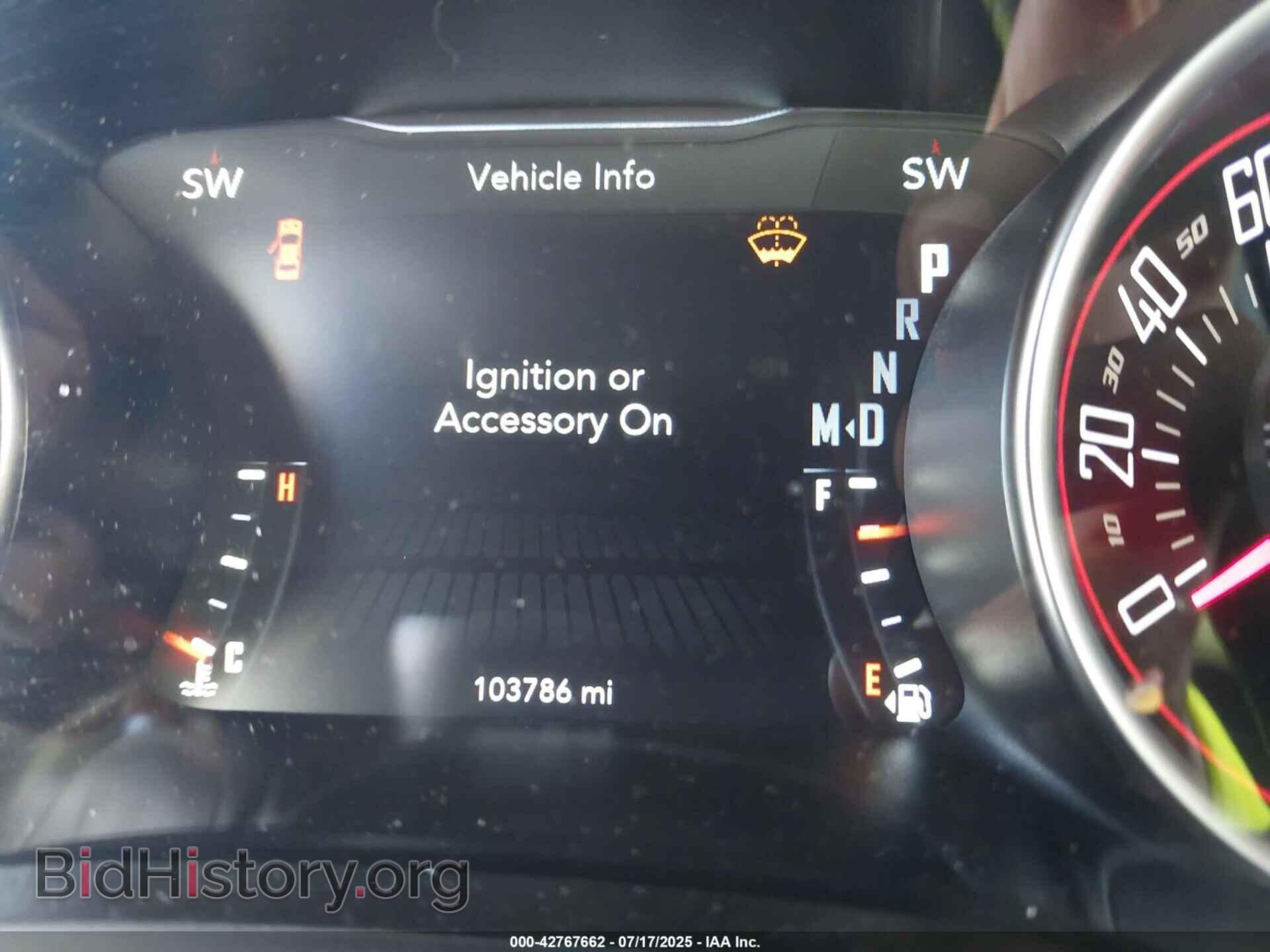 2019 DODGE CHALLENGER - VIN: 2C3CDZAG6KH623207 - Фото 7
