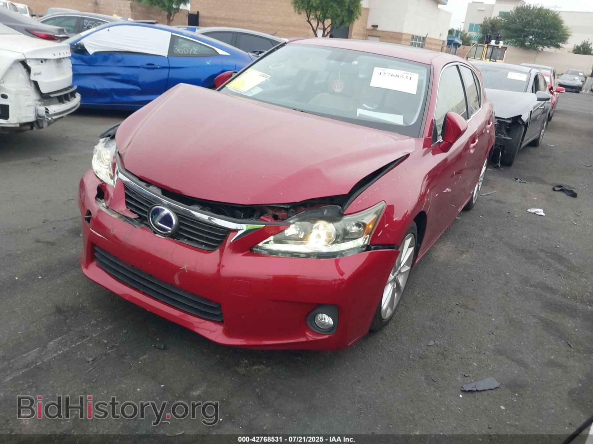 2011 LEXUS CT 200H - VIN: JTHKD5BH9B2026132 - Фото 2
