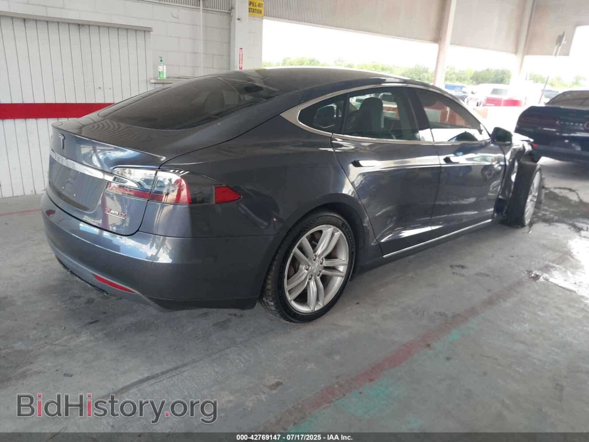 2015 TESLA MODEL S - VIN: 5YJSA1S12FF100404 - Photo 4