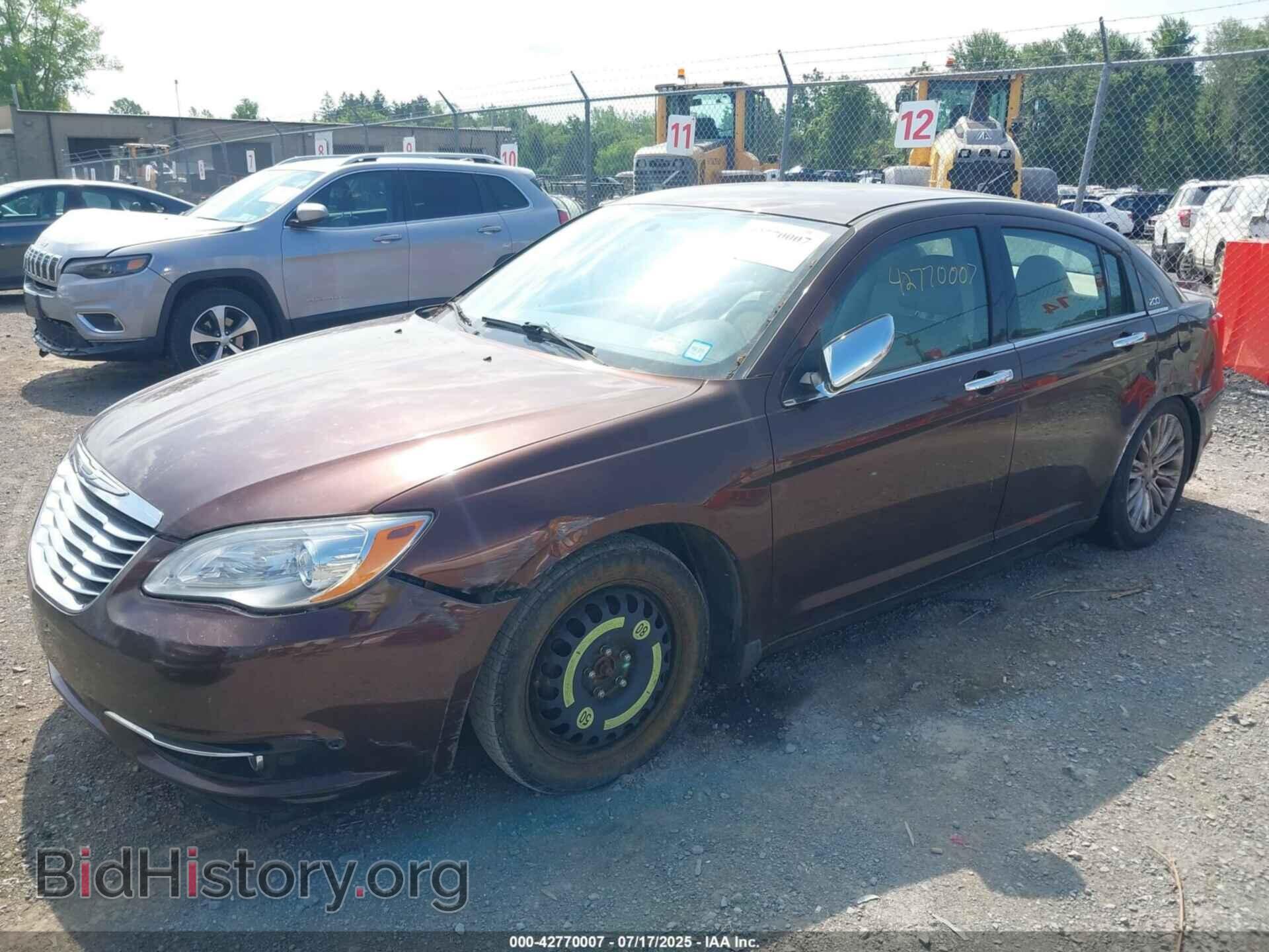 2012 CHRYSLER 200 - VIN: 1C3CCBCB6CN233776 - Фото 2